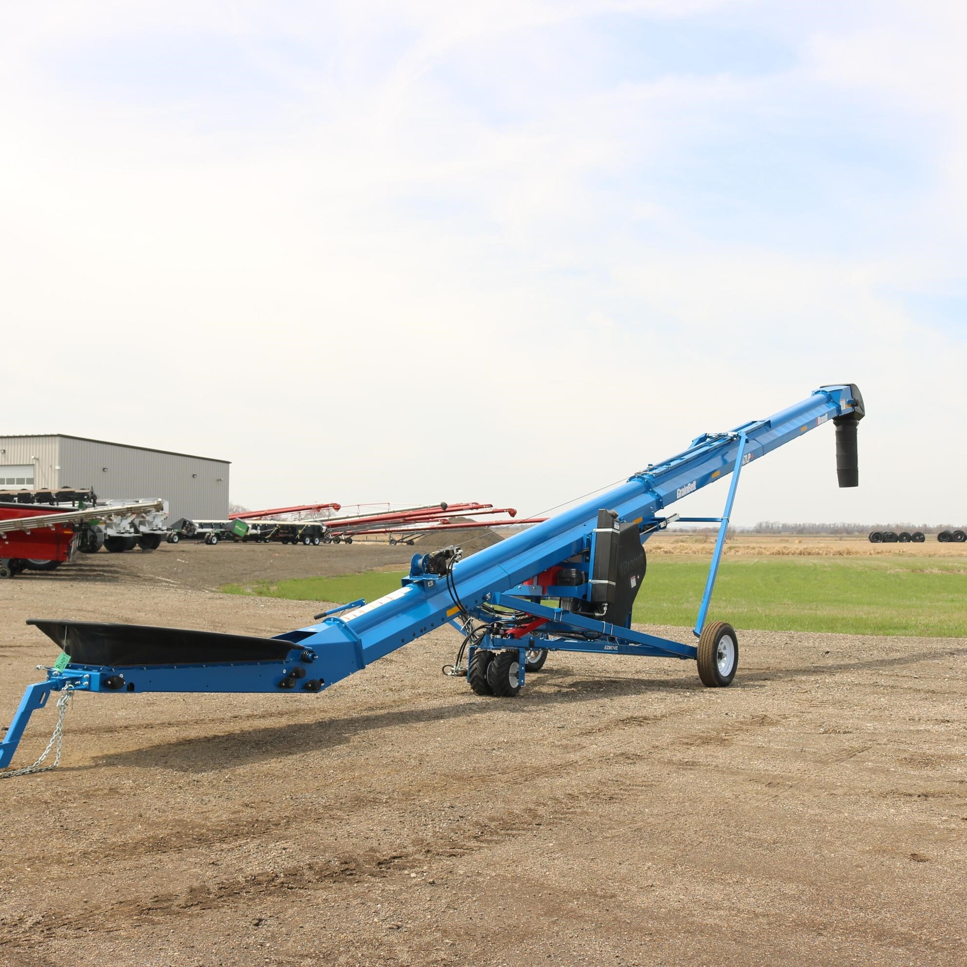 2025 Brandt 1547LP+ Augers and Conveyor