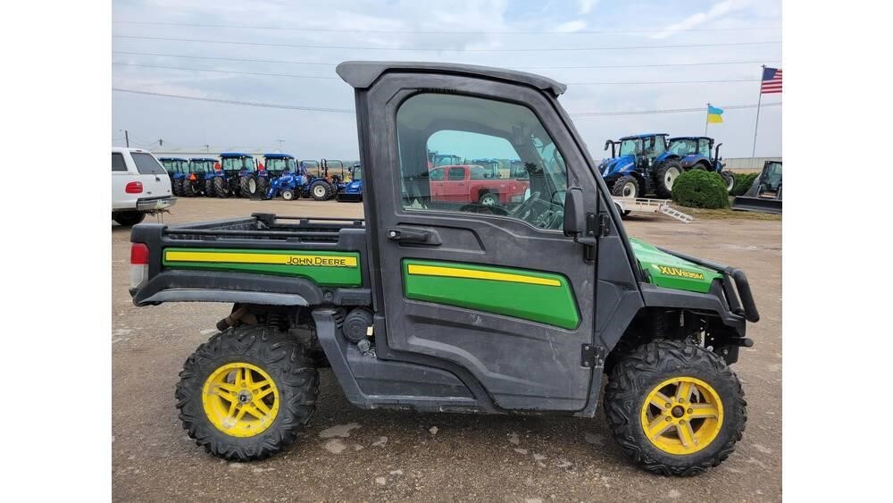 2018 John Deere XUV 835M ATVs and Utility Vehicle