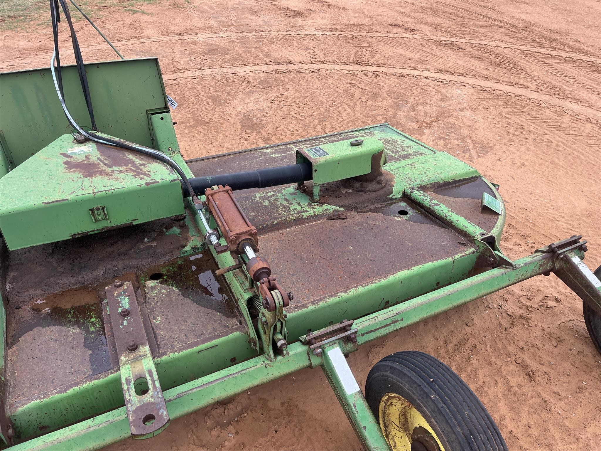 John Deere 1418 Rotary Cutter 2,500 Machinery Pete