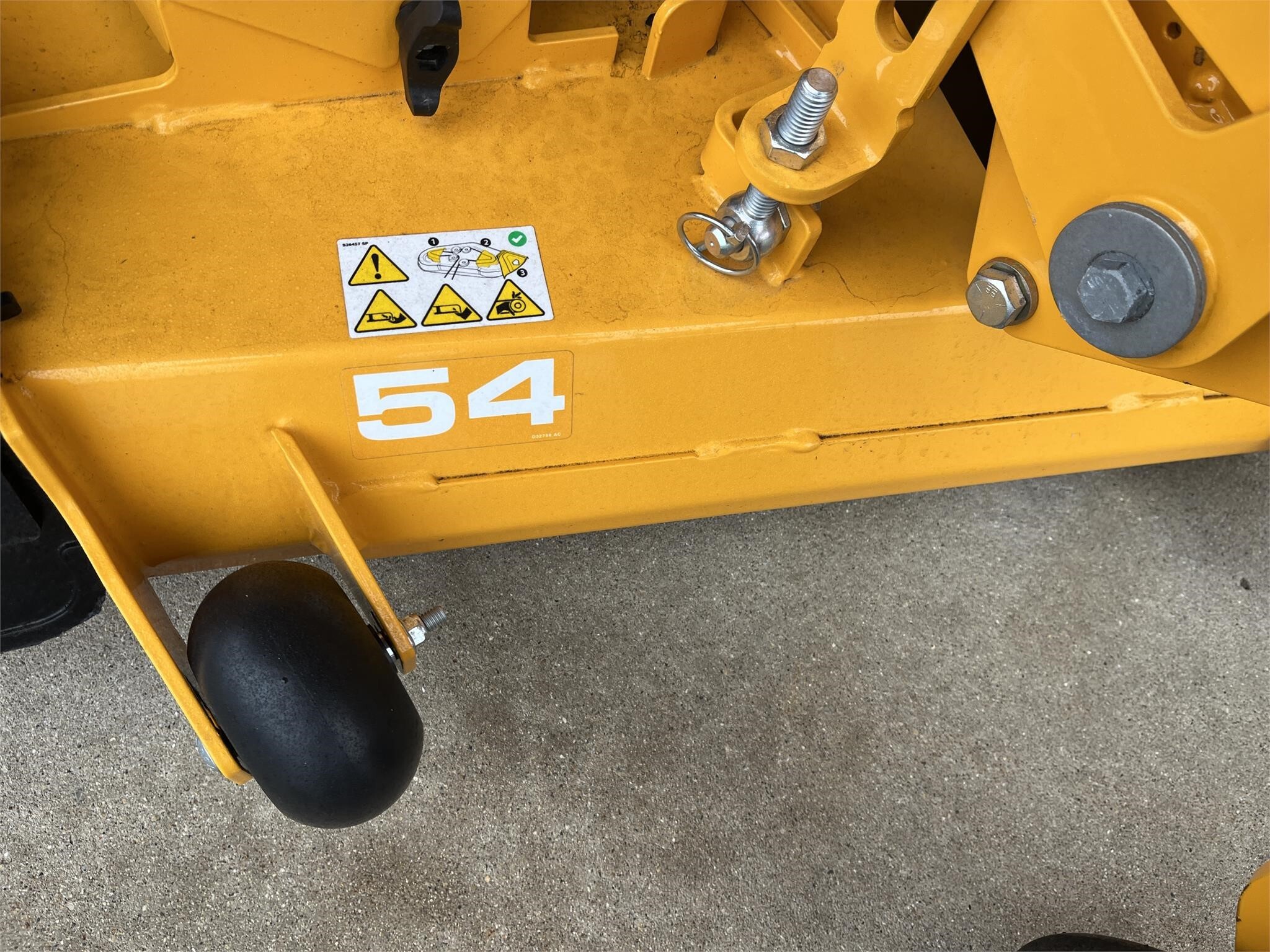 2022 Cub Cadet PRO X 654 Lawn Mower