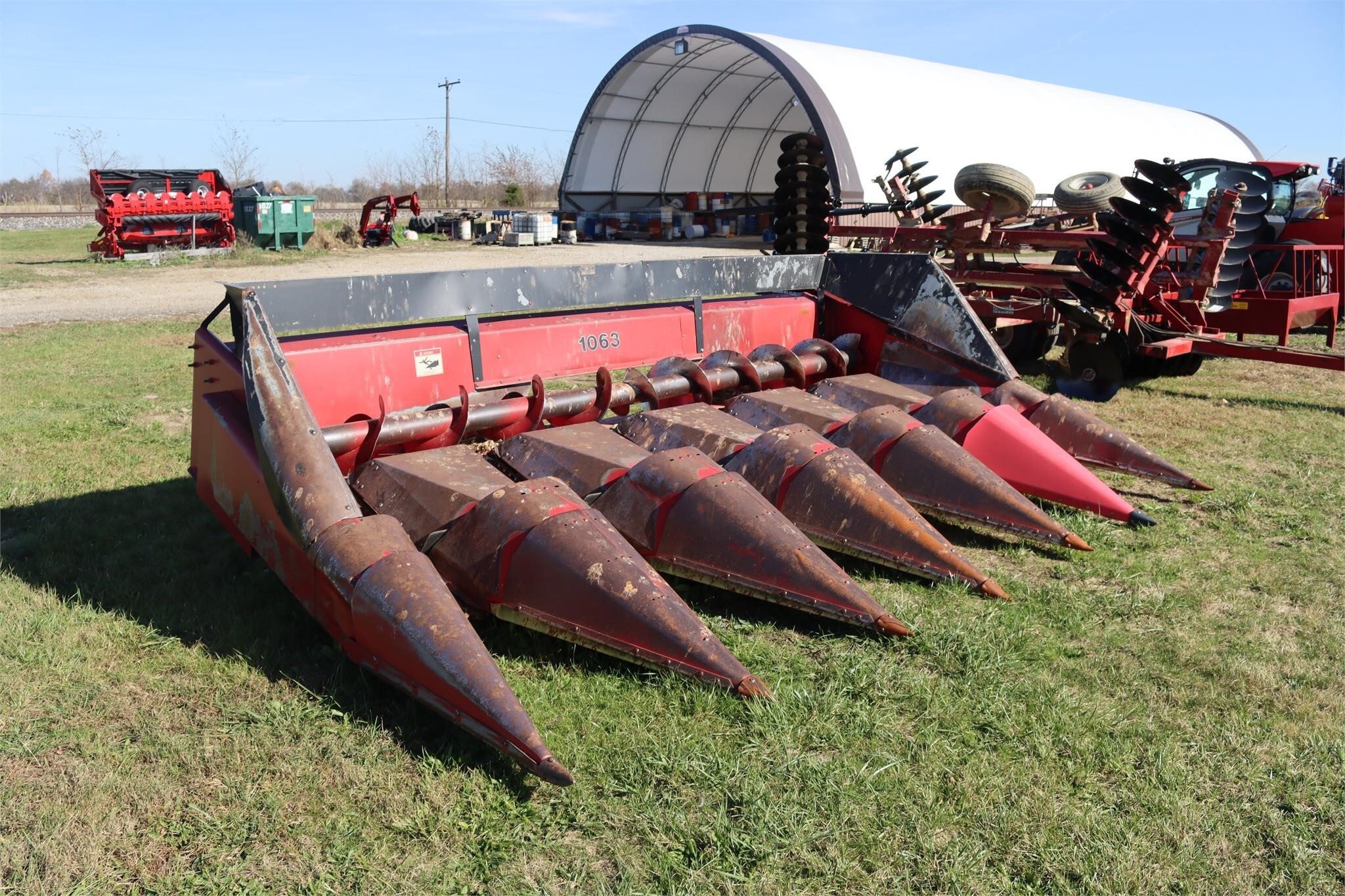 1997 Case IH 1063 Corn Head