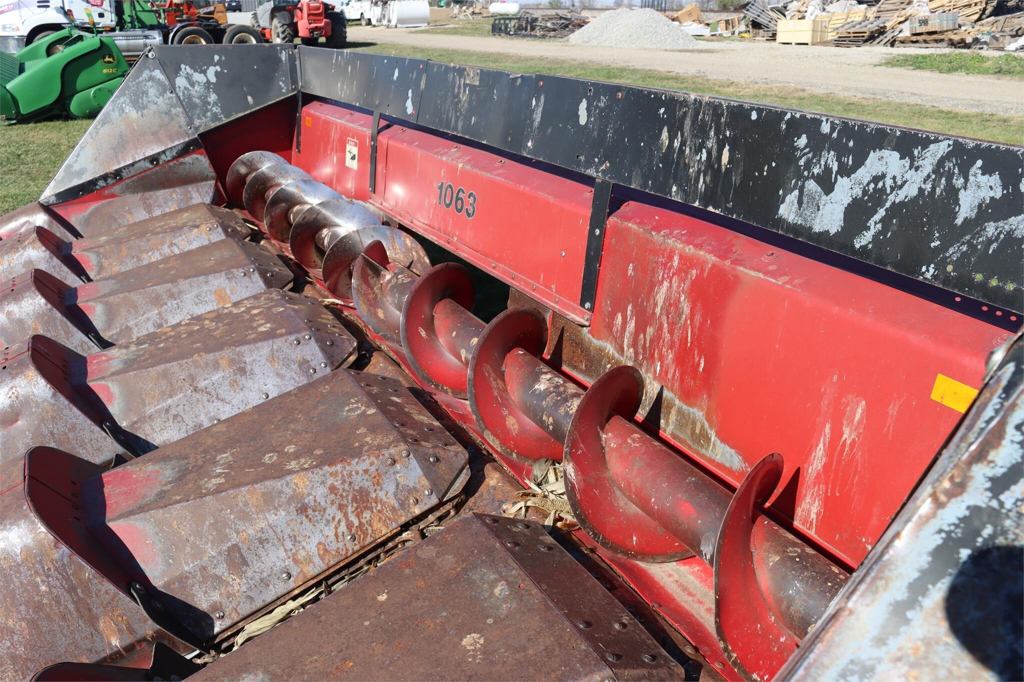 1997 Case IH 1063 Corn Head