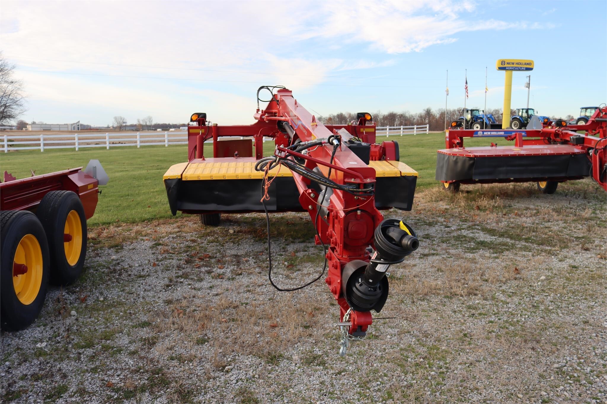  New Holland 310 plus Mower Conditioner