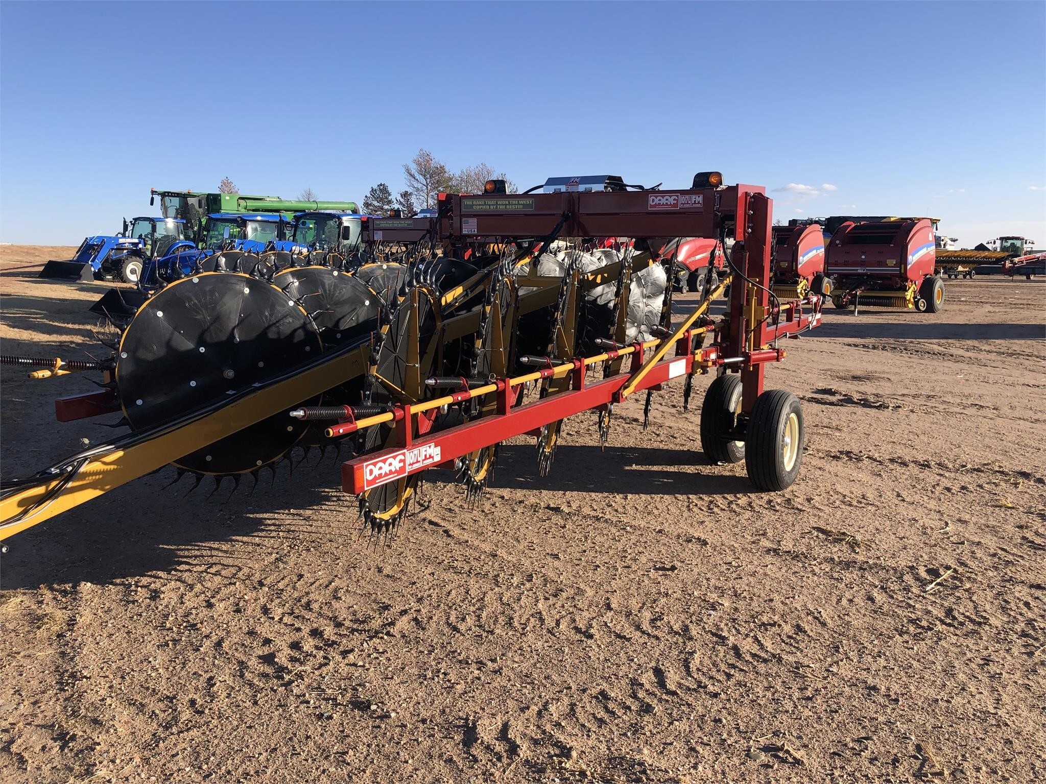 2023 Darf 1017LFMWAC Rake