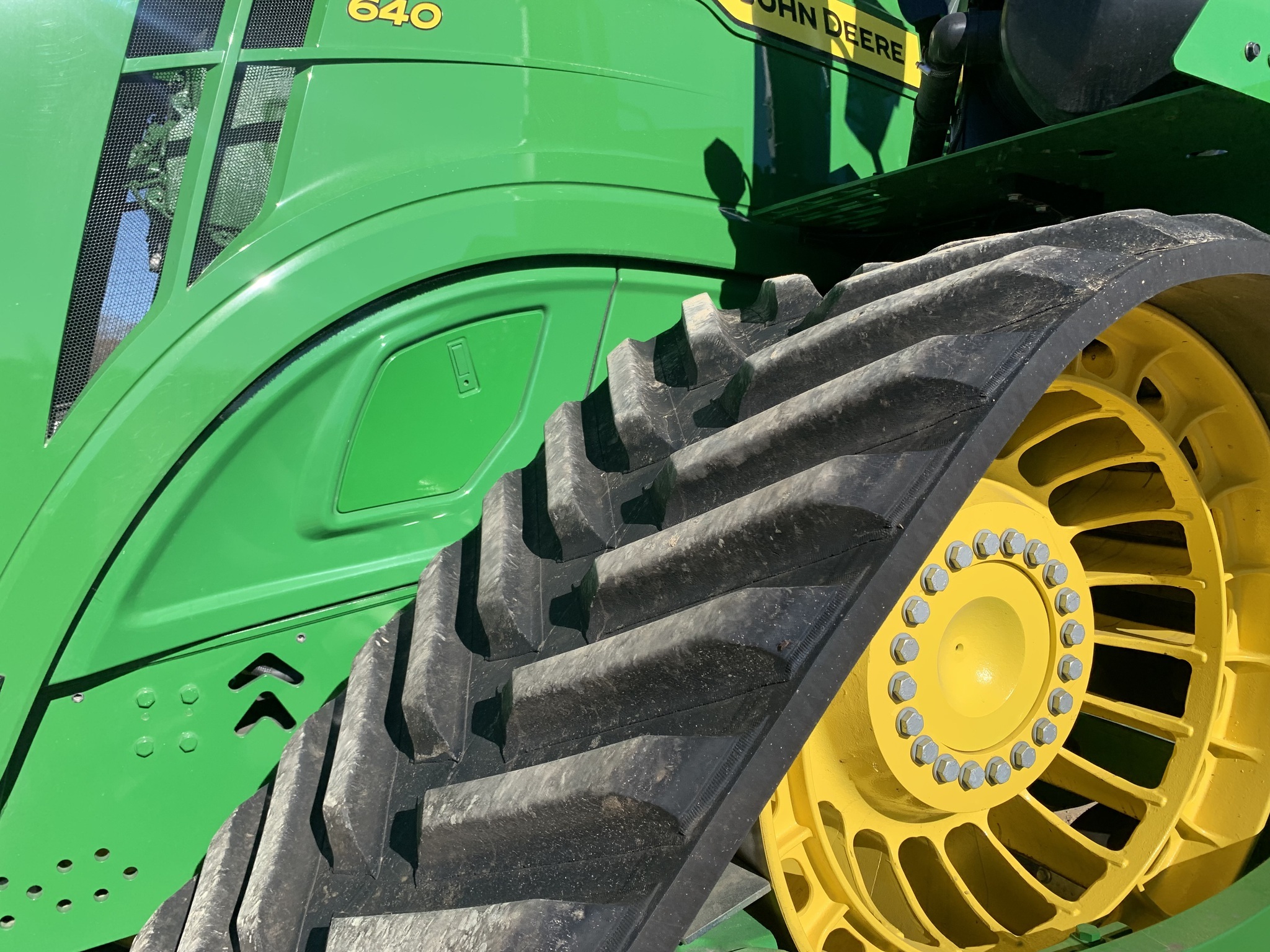 2022 John Deere 9RX 640 Tractor