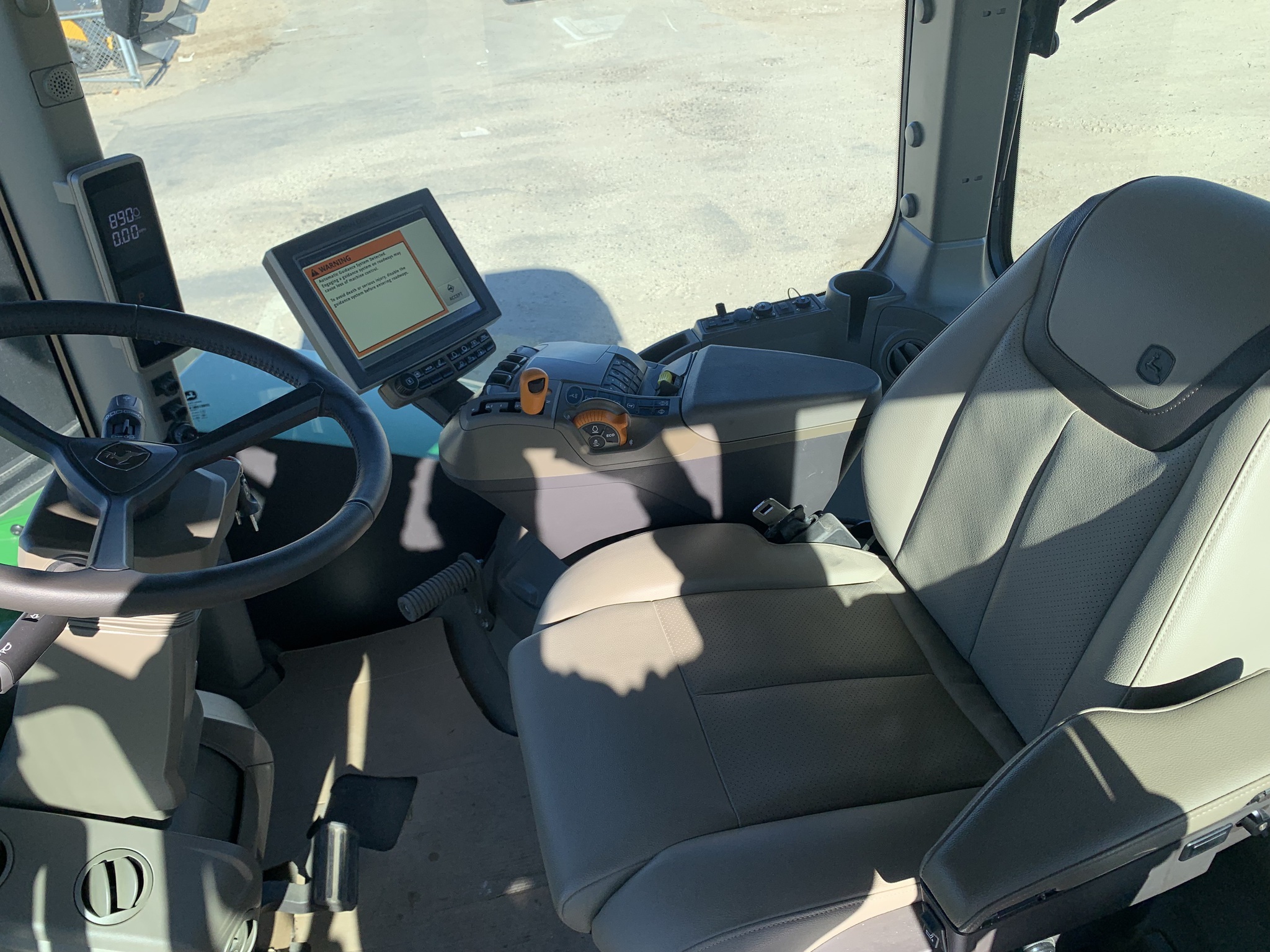 2022 John Deere 9RX 640 Tractor