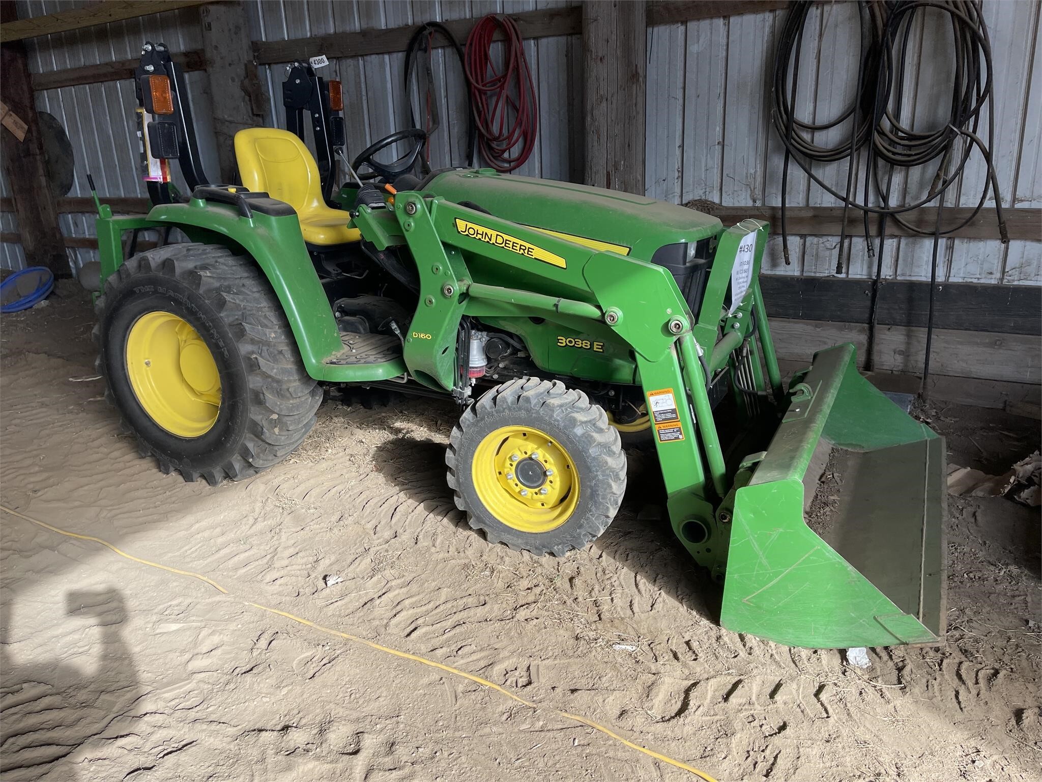 2015 John Deere 3038E Tractor