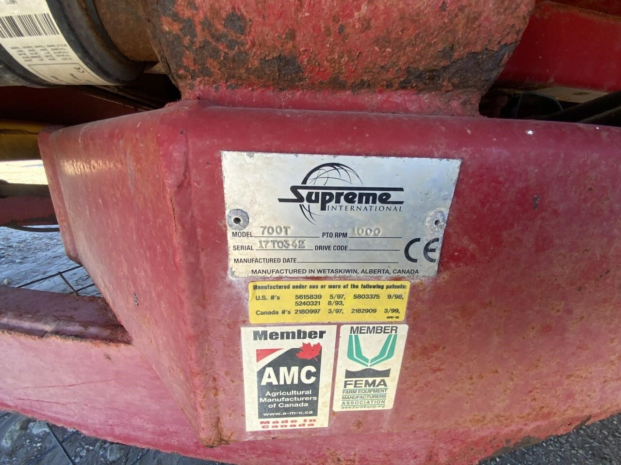  Supreme International 700T Grinders and Mixer