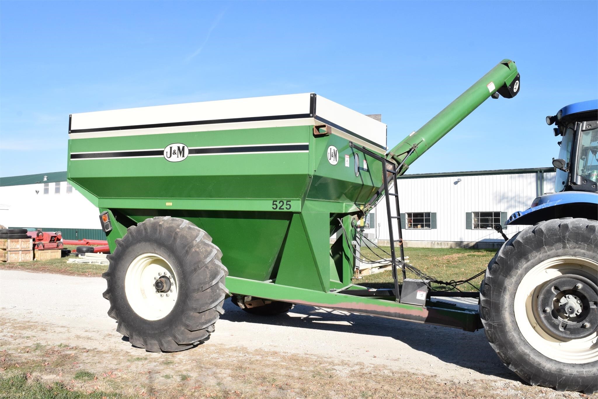  J&M 525-14 Grain Cart