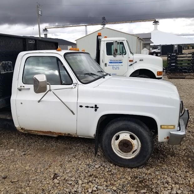 1987 Chevrolet C30 Pickup