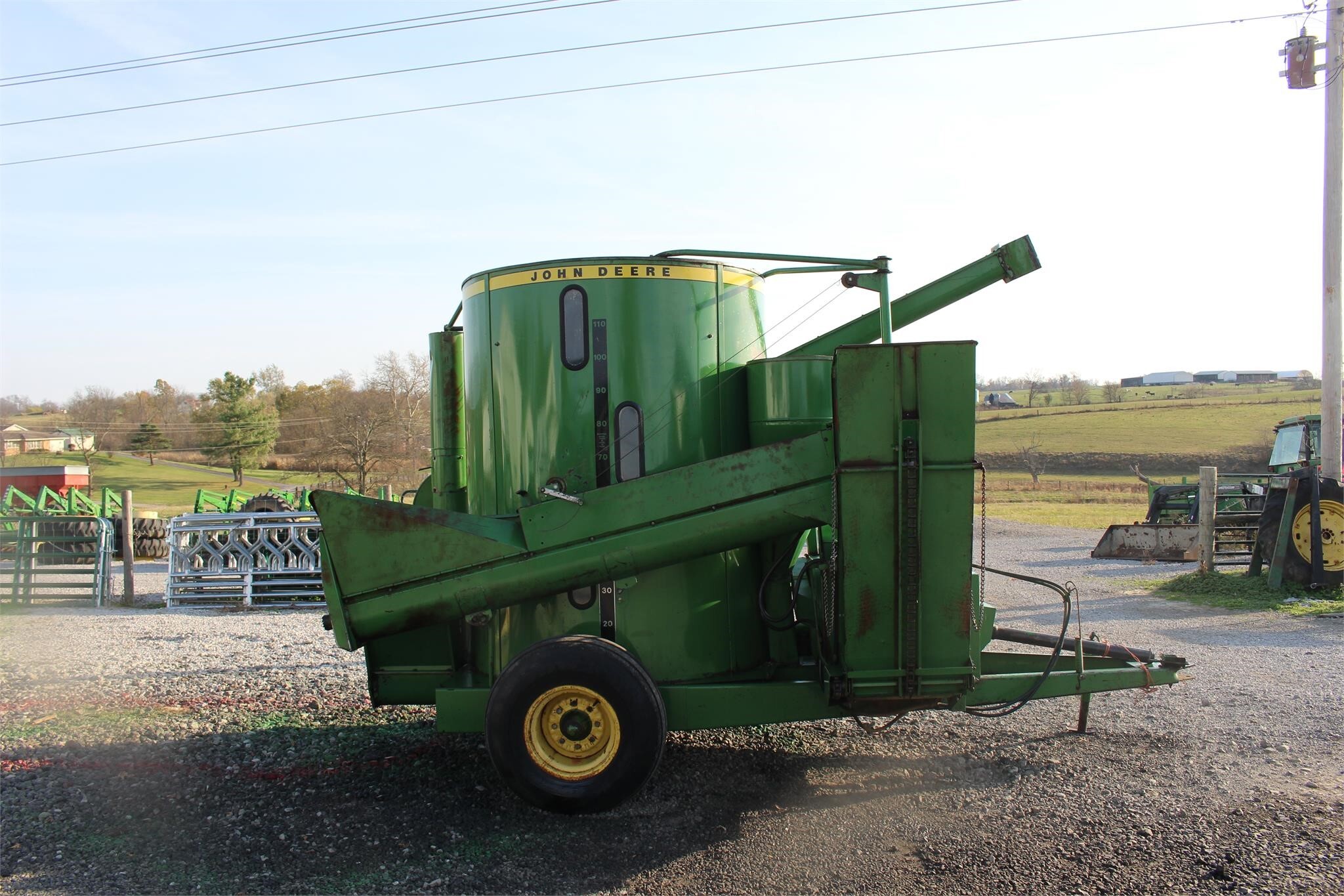 John Deere 750 Grinders and Mixer 12,900 Machinery Pete