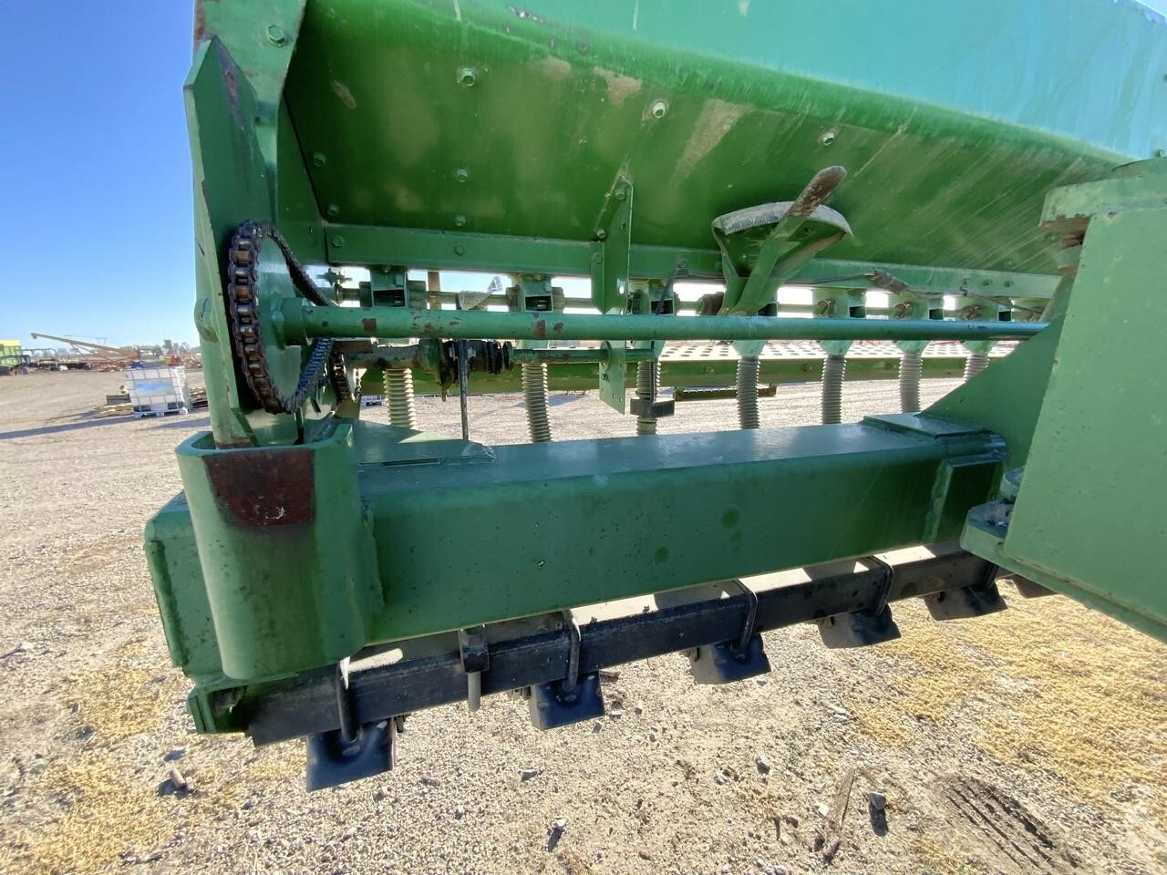 1994 John Deere 455 Drill 9,000 Machinery Pete