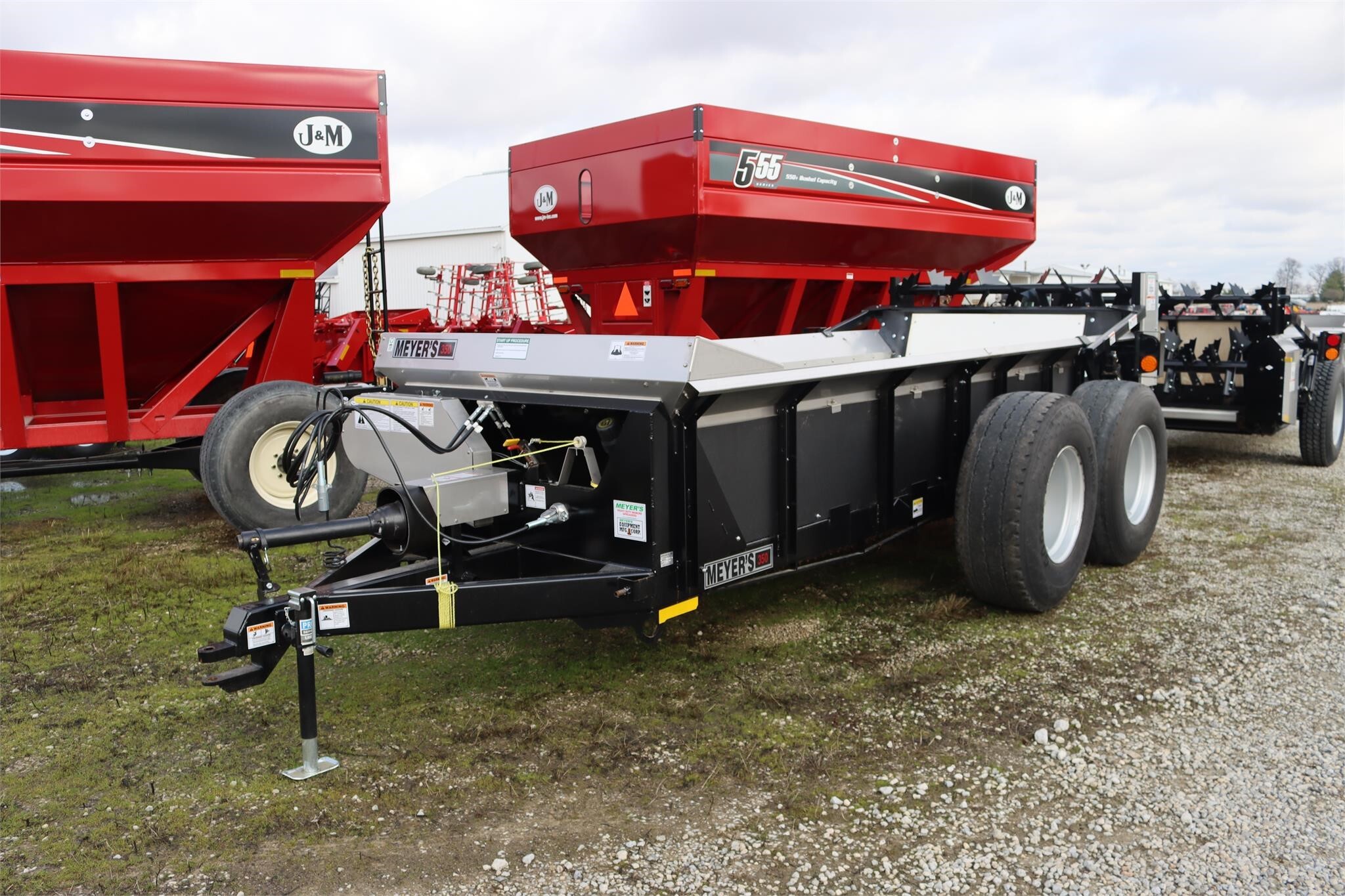  Meyers 350T Manure Spreader