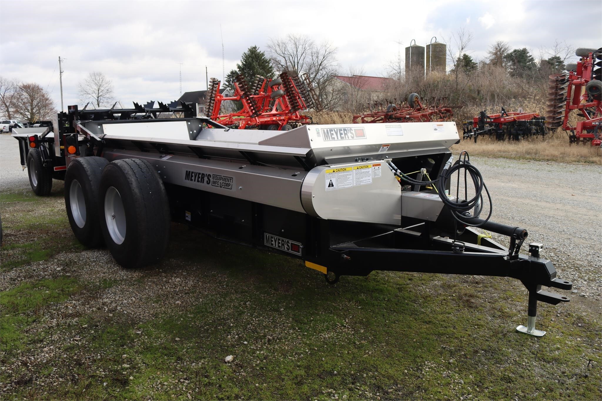  Meyers 350T Manure Spreader