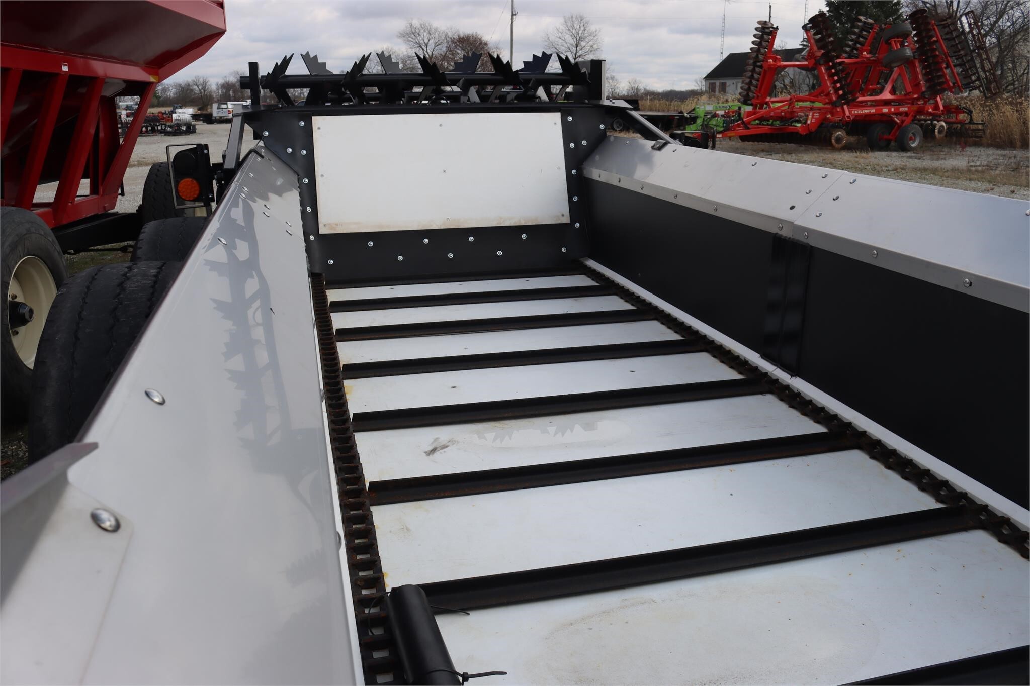  Meyers 350T Manure Spreader