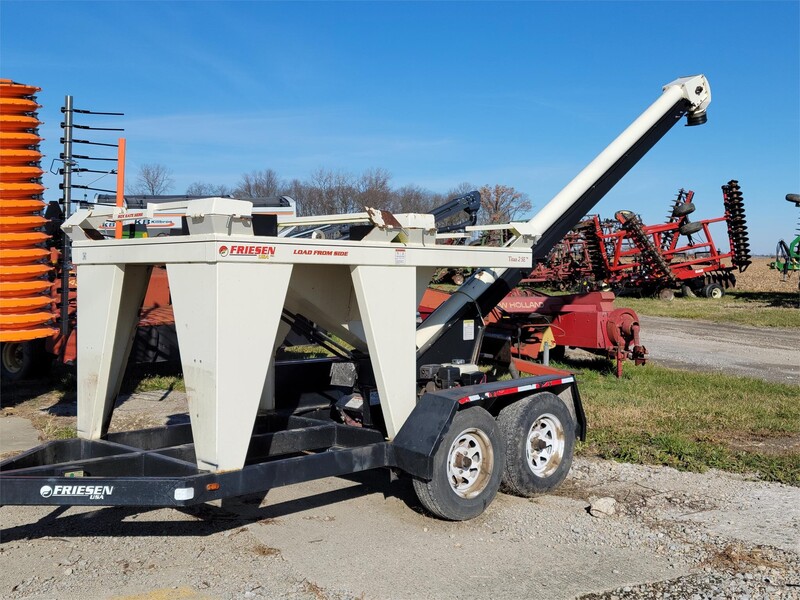 Used Friesen Titan 4 SE Seed Tenders for Sale - 3 Listings 