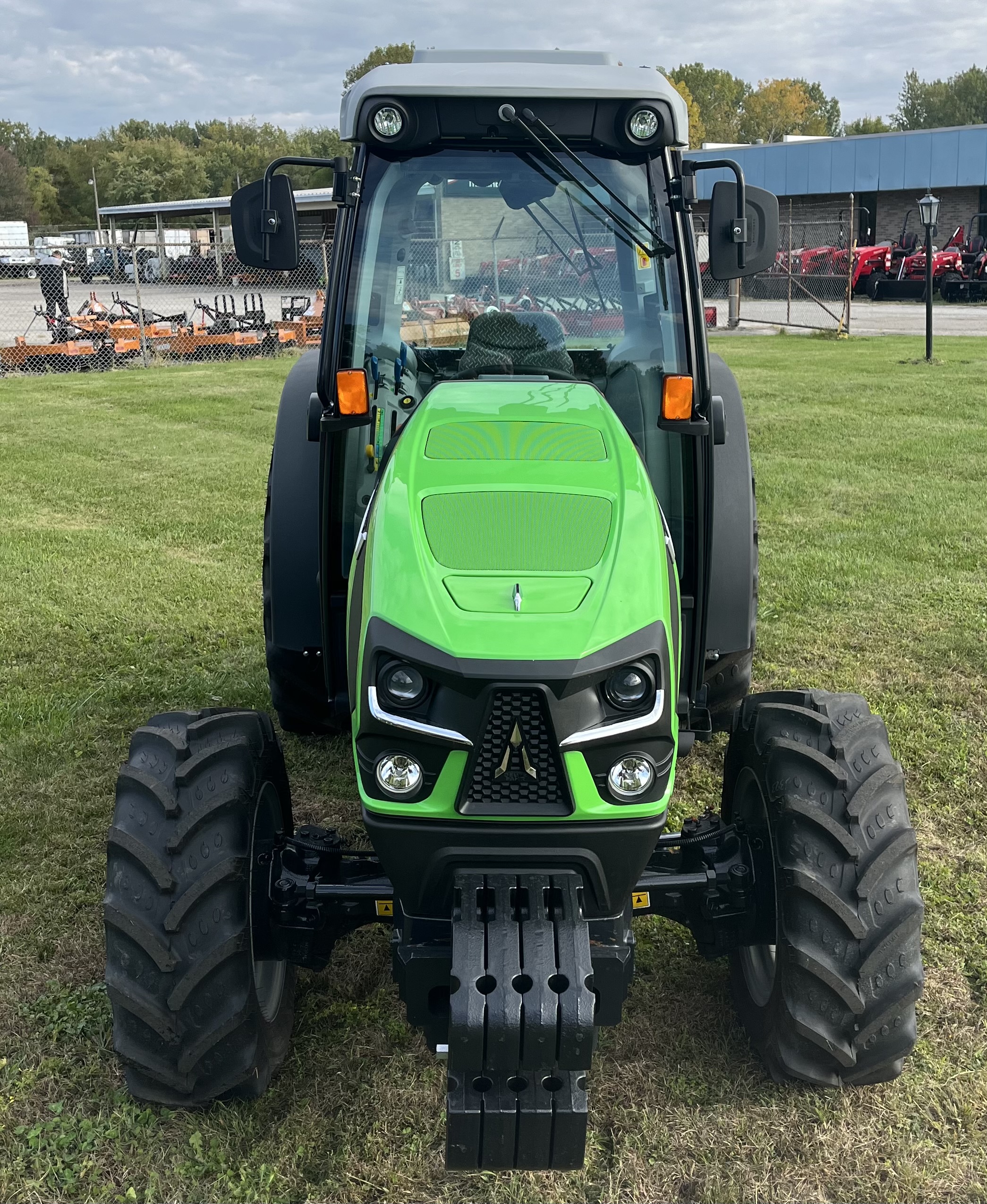 2025 Deutz-Fahr 5080.4 DF Orchard / Vineyard Equipment