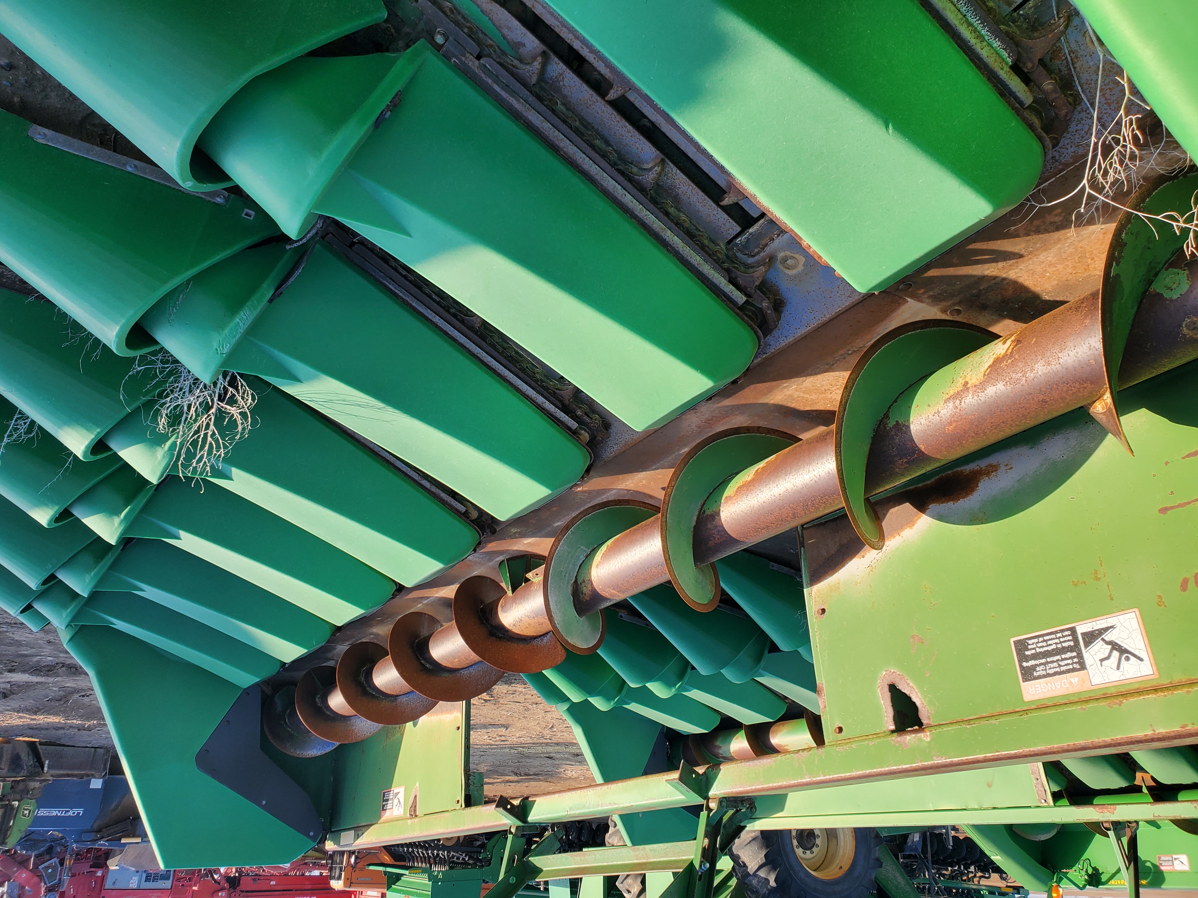 1989 John Deere 444 Corn Head
