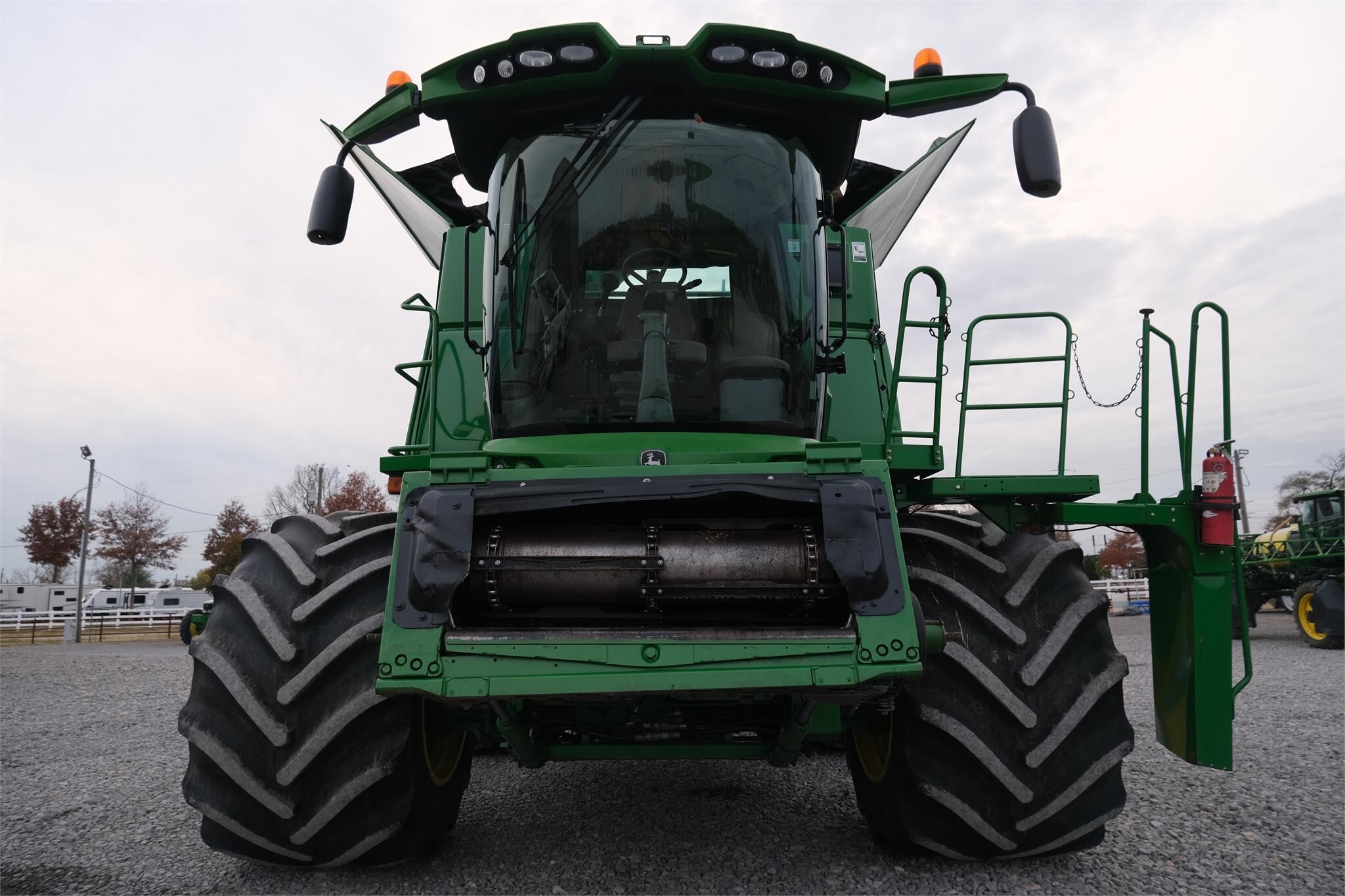 2012 John Deere S690 Combine