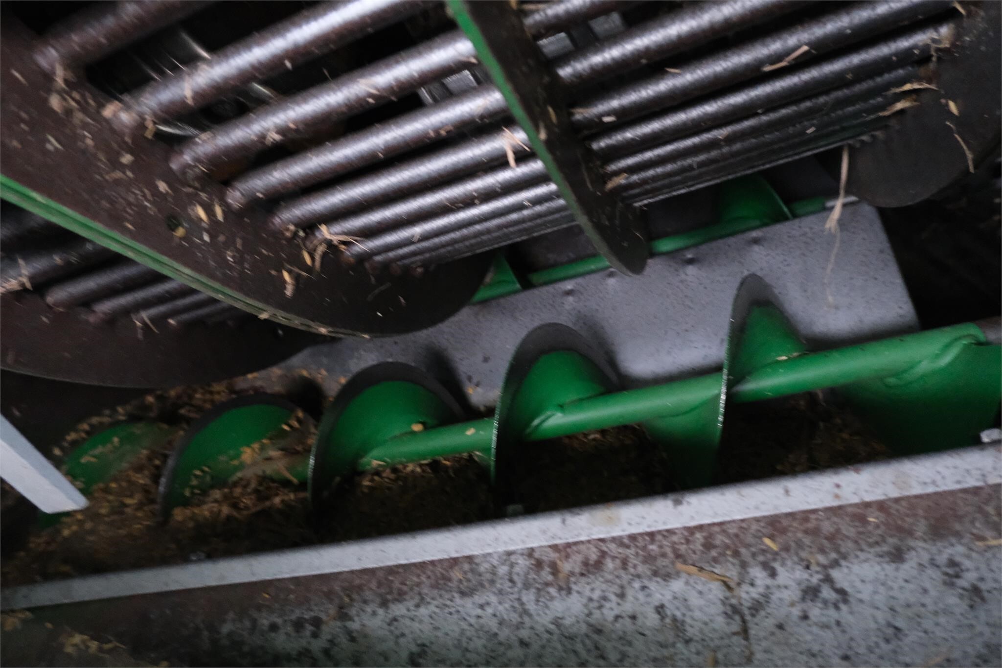 2012 John Deere S690 Combine
