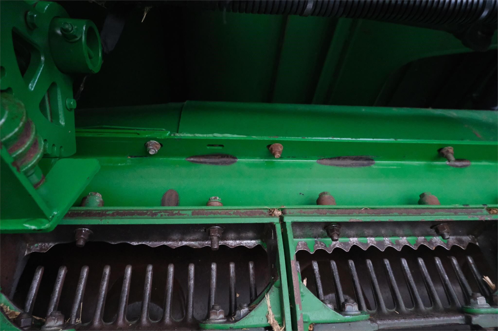 2012 John Deere S690 Combine