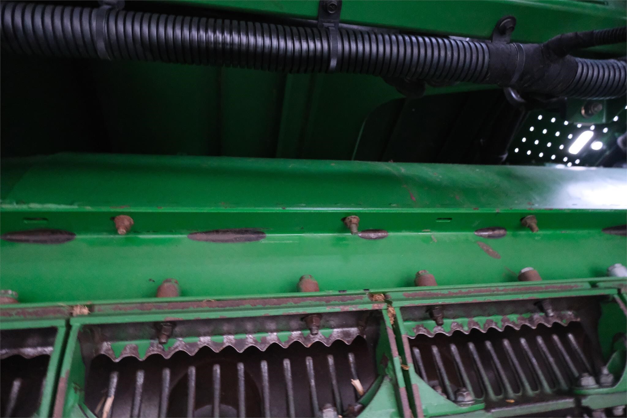 2012 John Deere S690 Combine