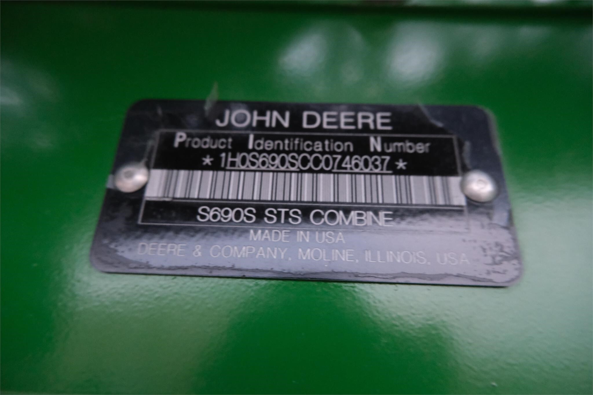 2012 John Deere S690 Combine