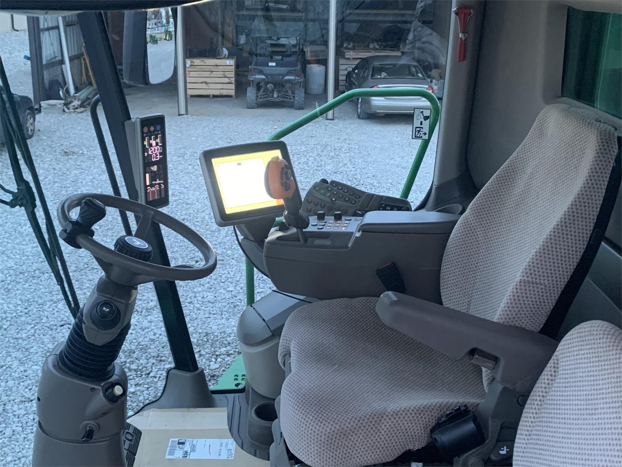 2012 John Deere S690 Combine