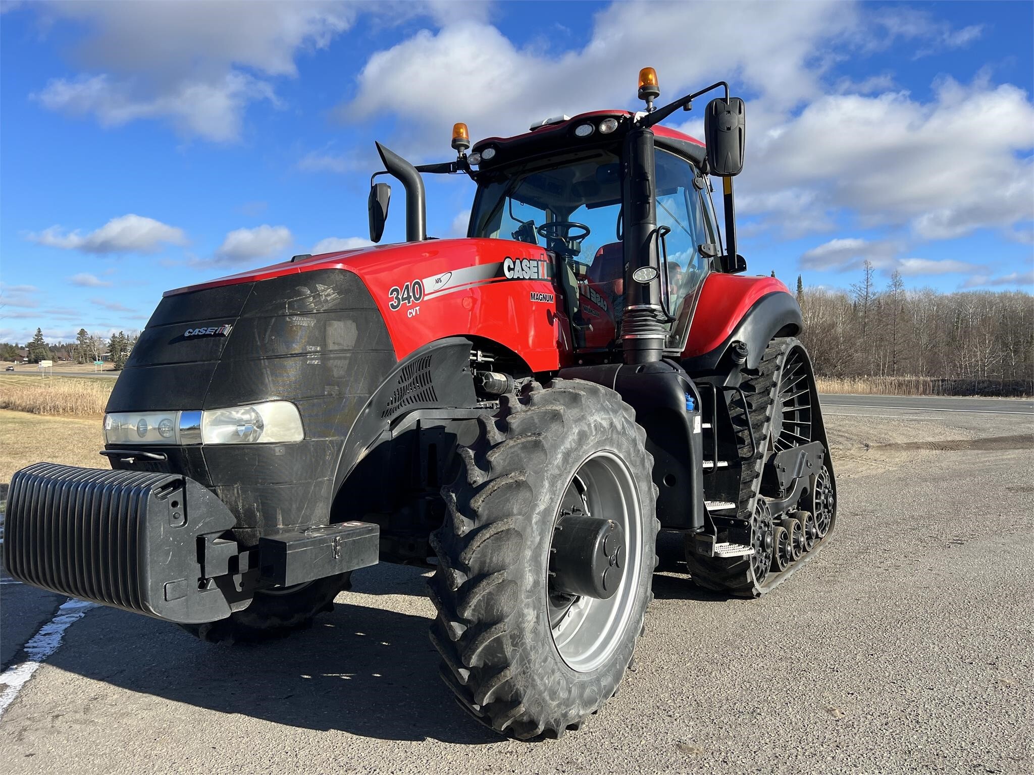 2018 Case IH MAGNUM 340 ROWTRAC CVT Tractor
