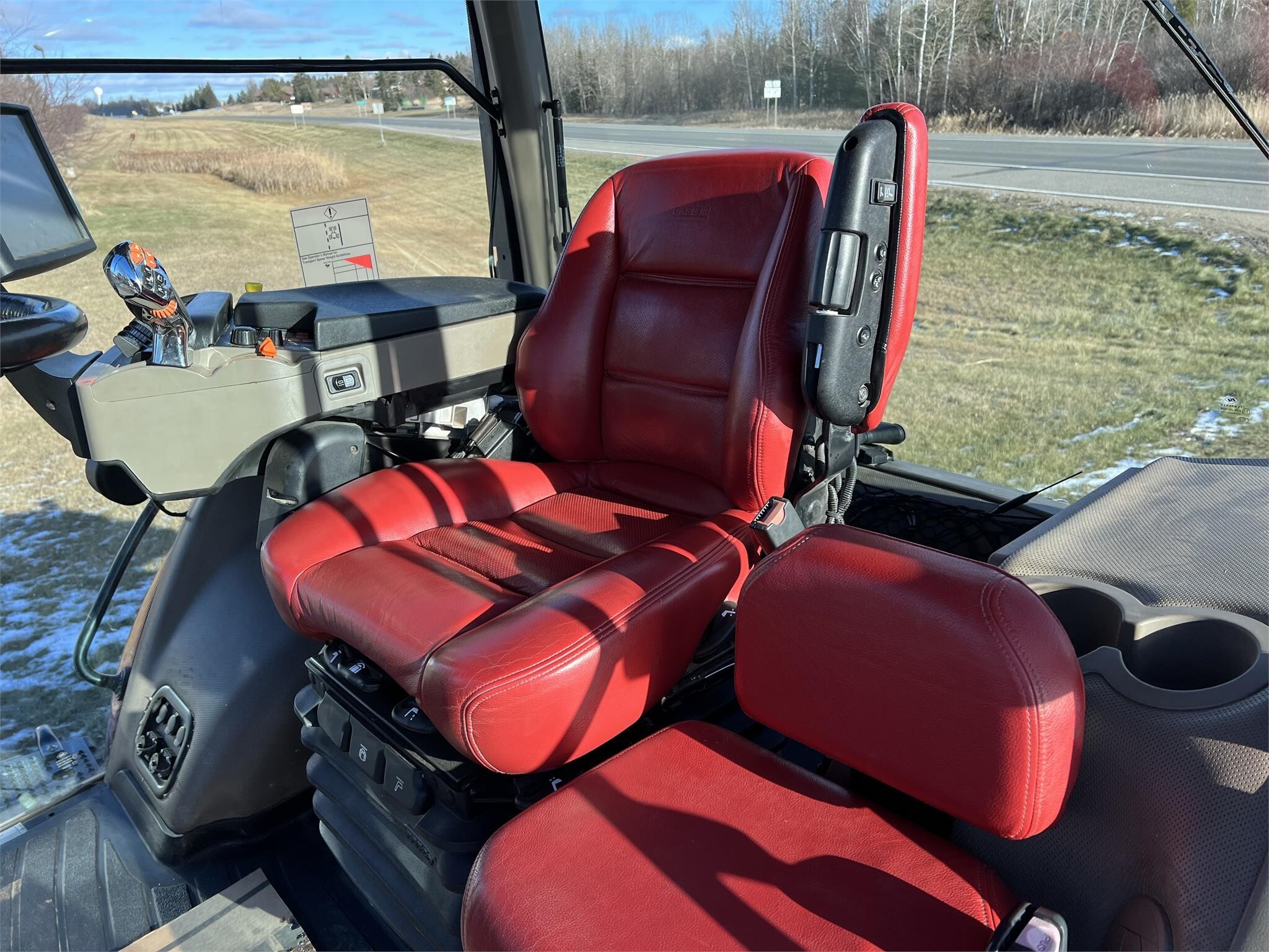 2018 Case IH MAGNUM 340 ROWTRAC CVT Tractor