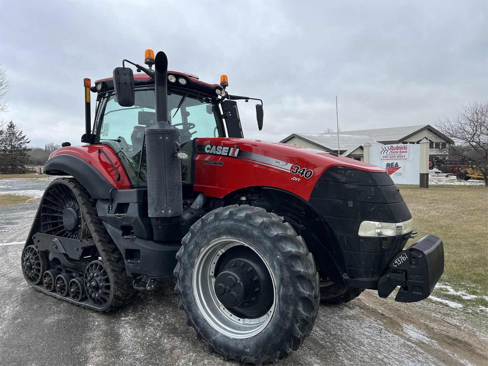 2018 Case IH MAGNUM 340 ROWTRAC CVT Tractor