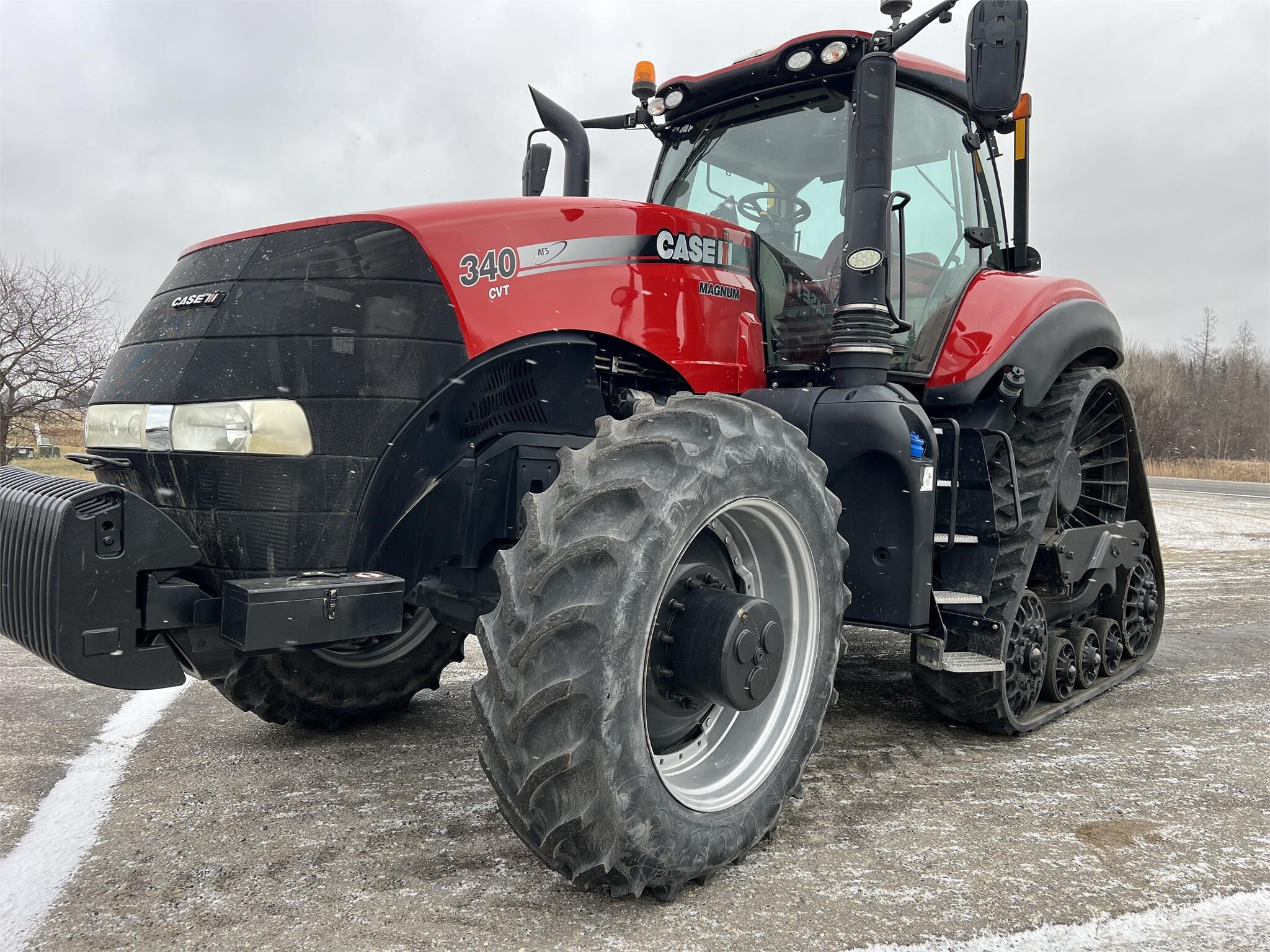 2018 Case IH MAGNUM 340 ROWTRAC CVT Tractor