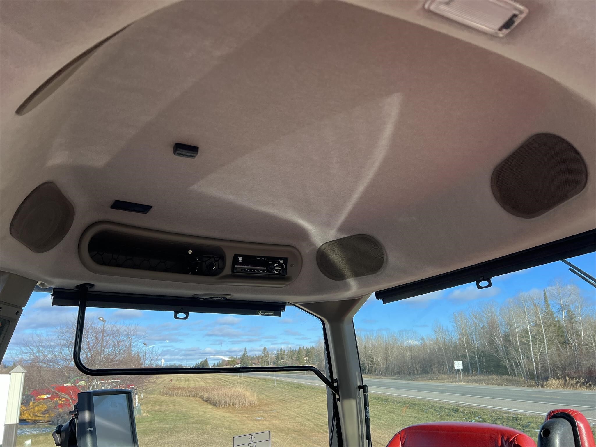 2018 Case IH MAGNUM 340 ROWTRAC CVT Tractor