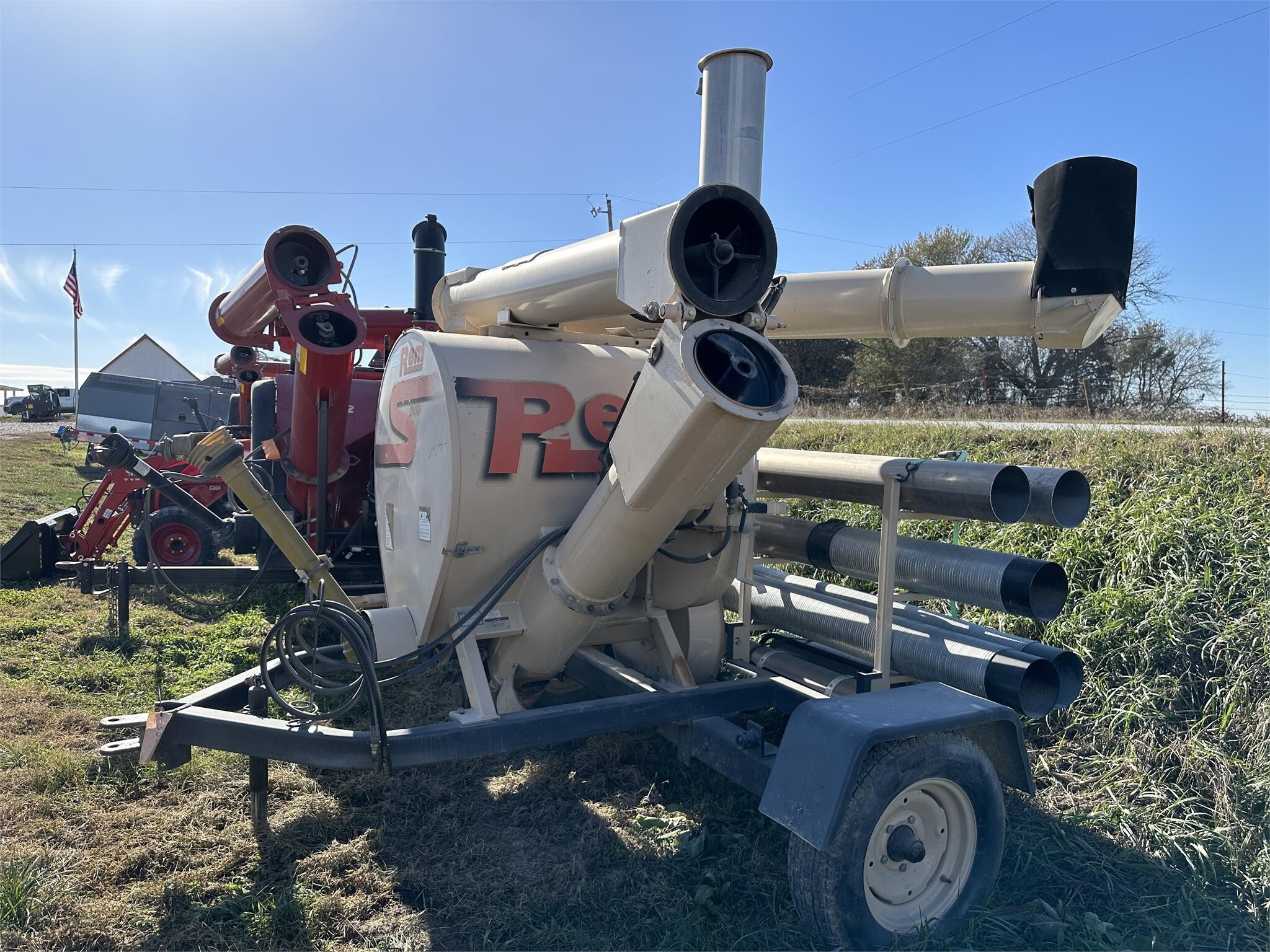 Rem 2100 Grain Vac