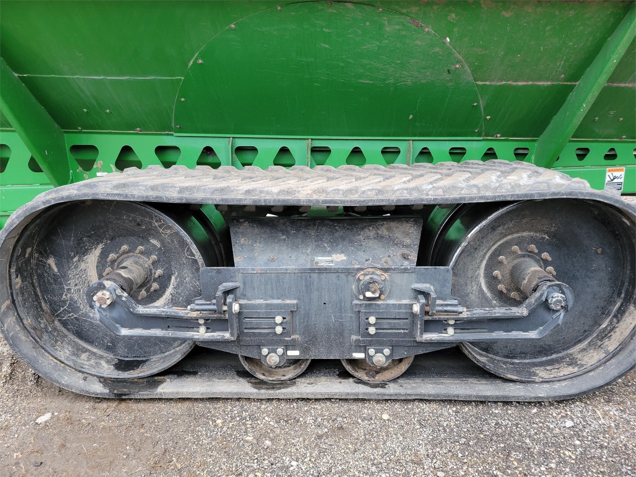 2009 Brent 1194 Grain Cart