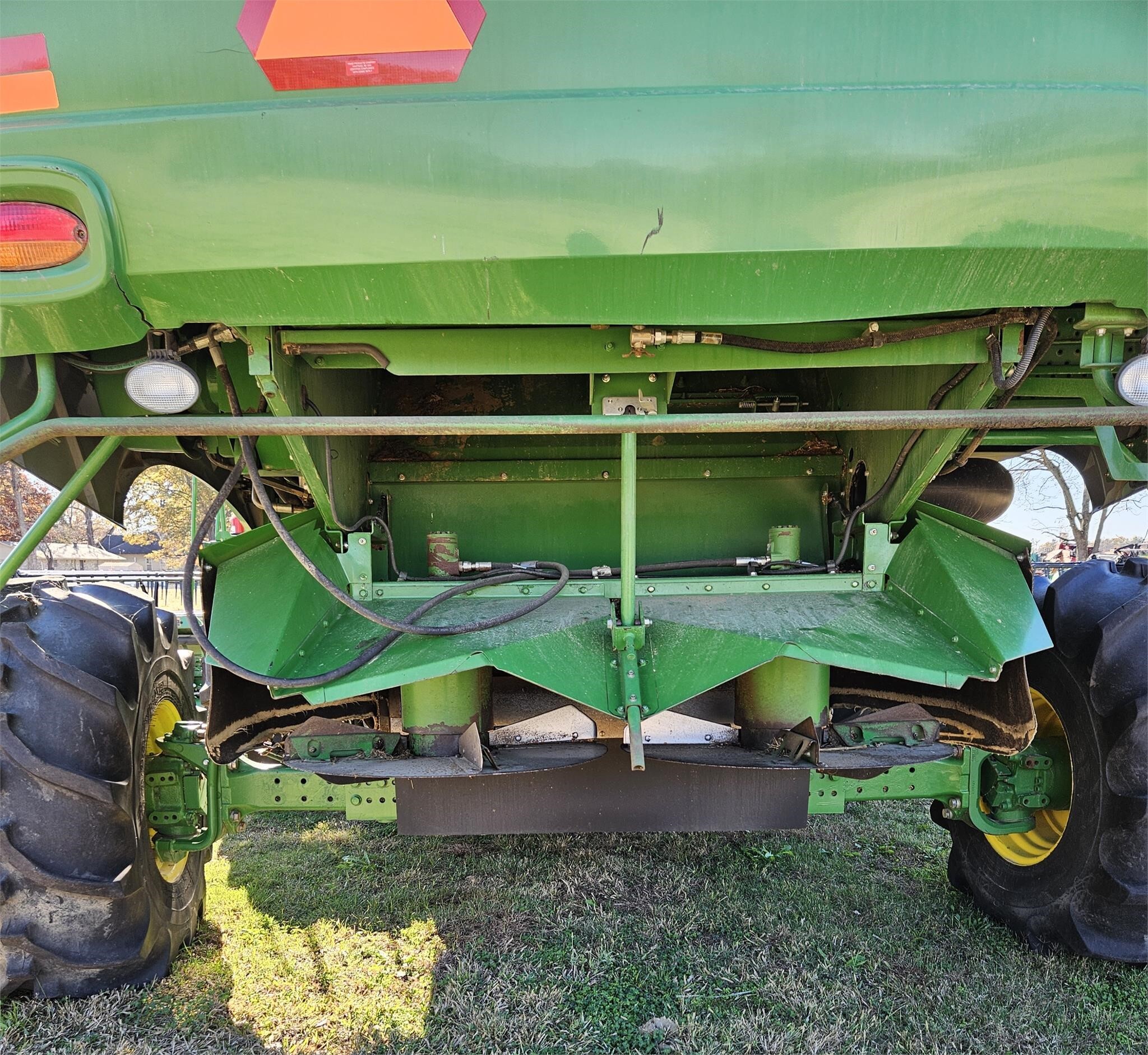 2015 John Deere S680 Combine