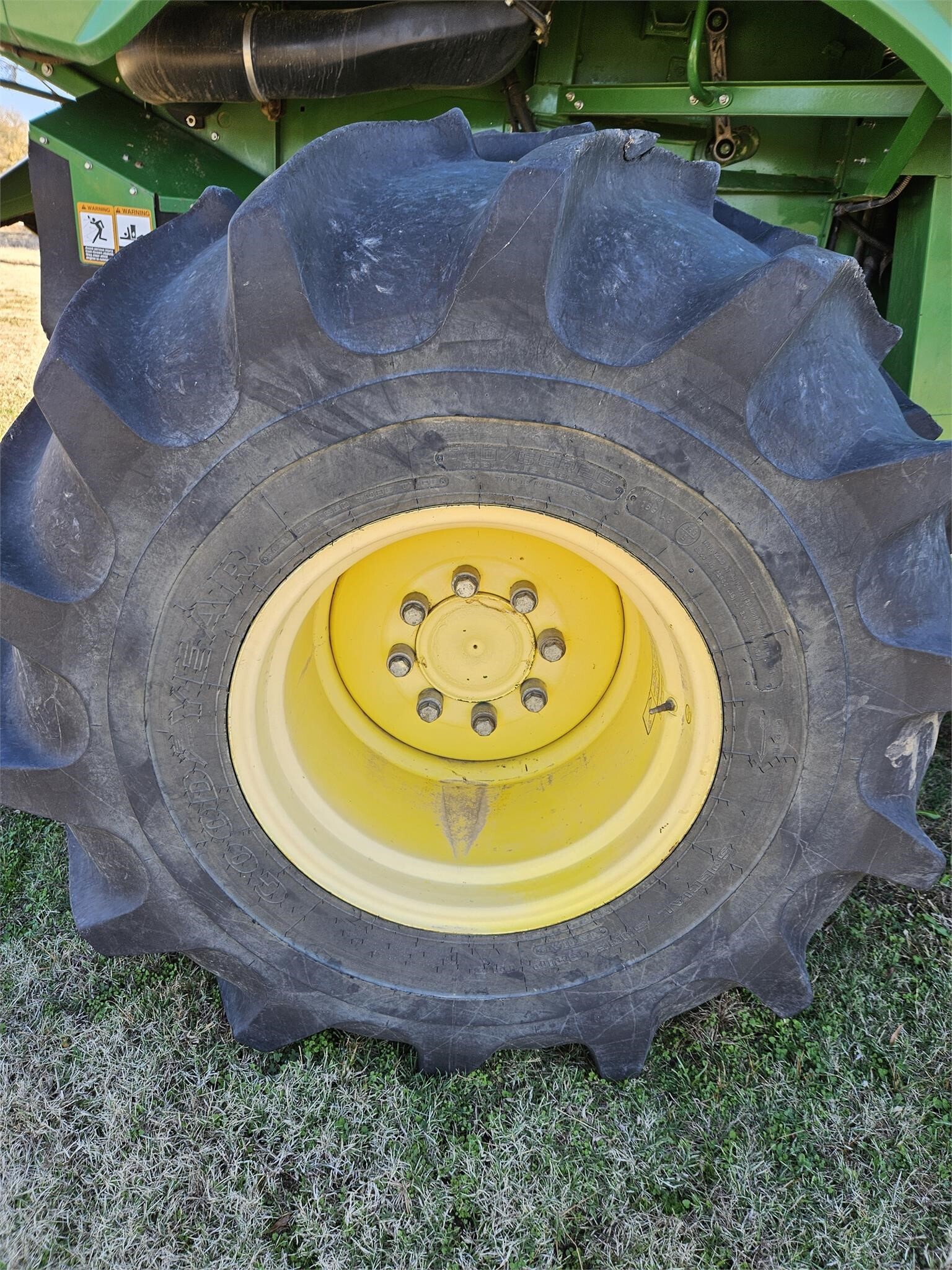 2015 John Deere S680 Combine