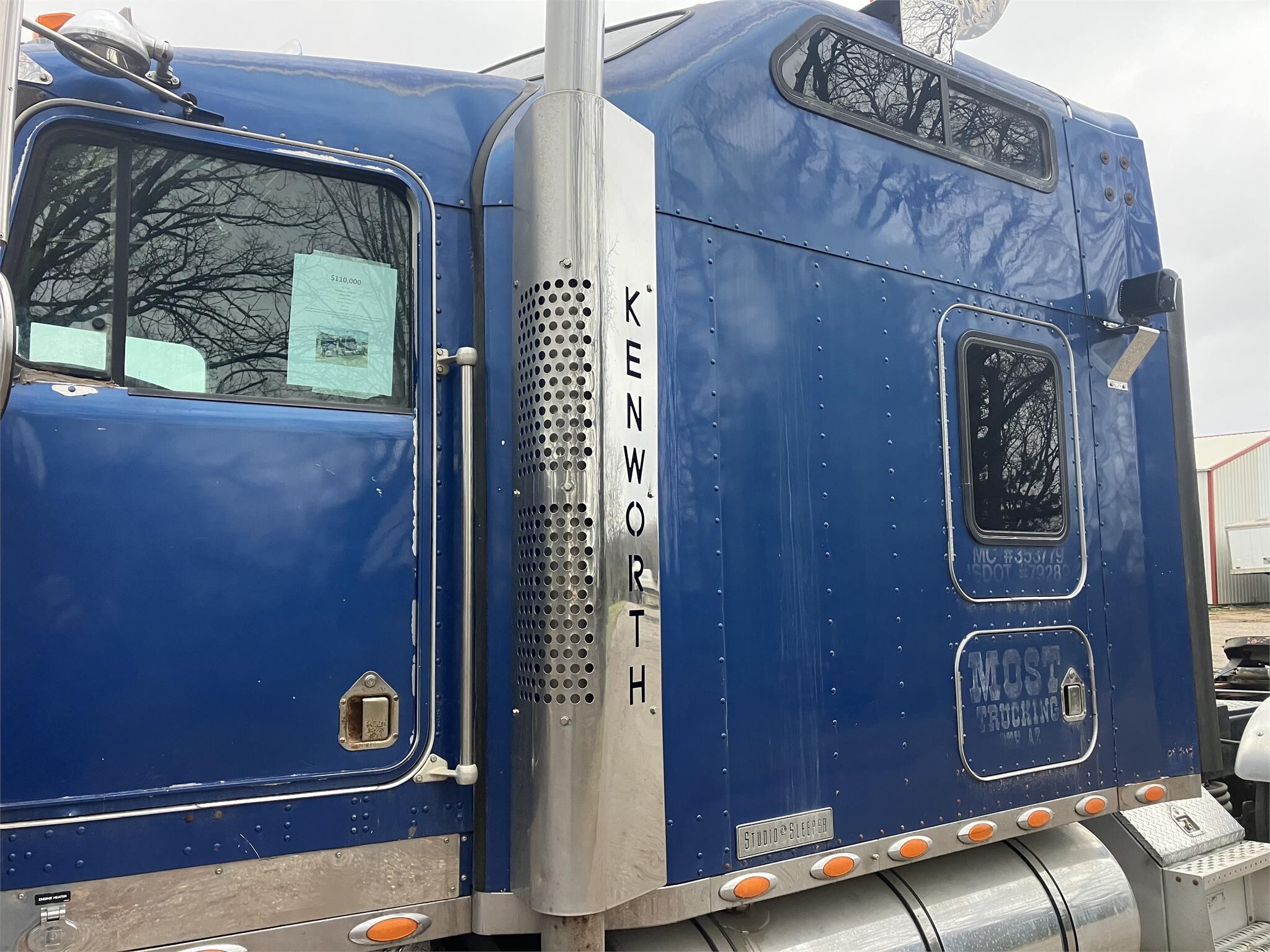 2000 Kenworth W900 Semi Trucks/Trailer