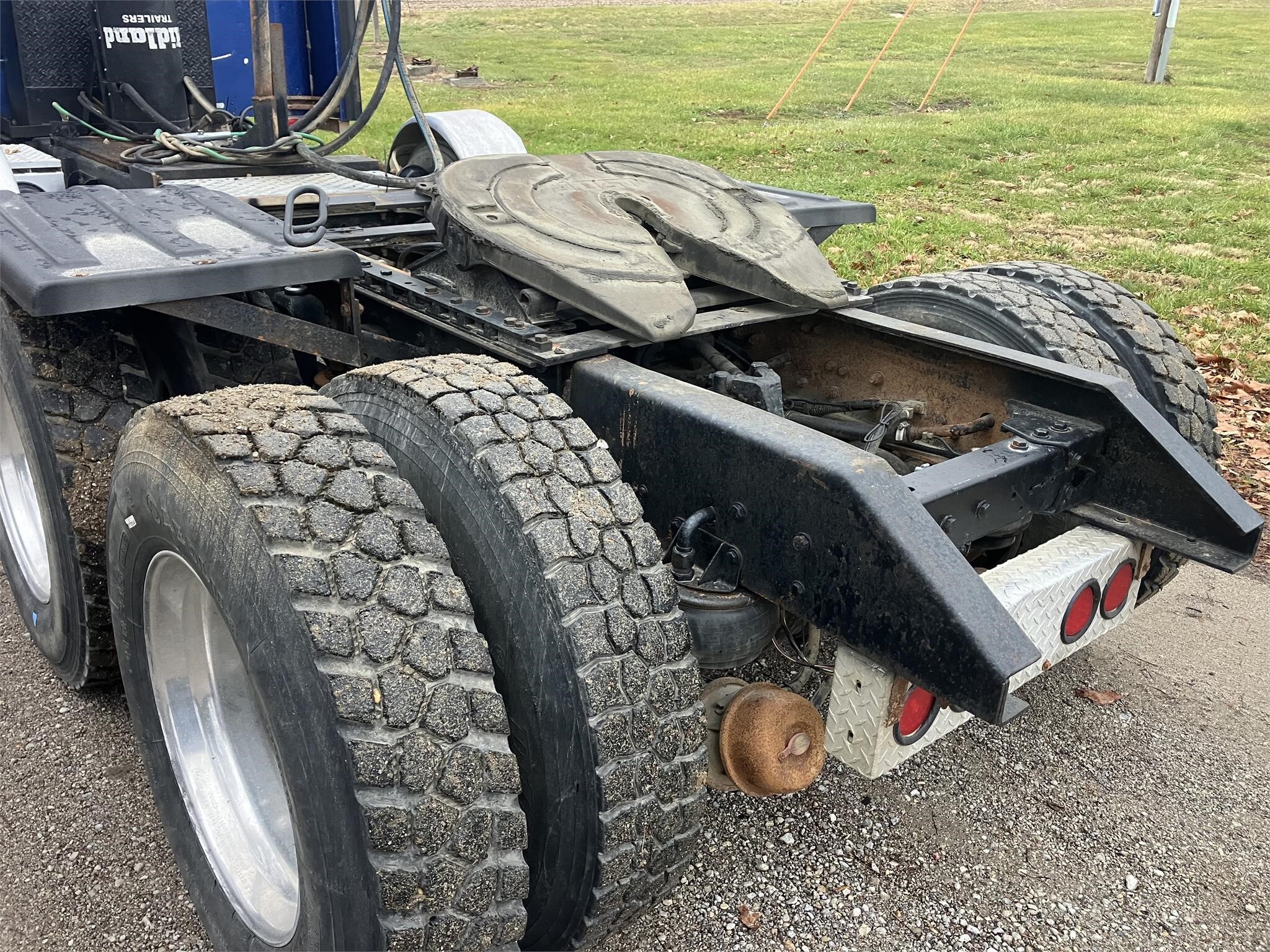 2000 Kenworth W900 Semi Trucks/Trailer