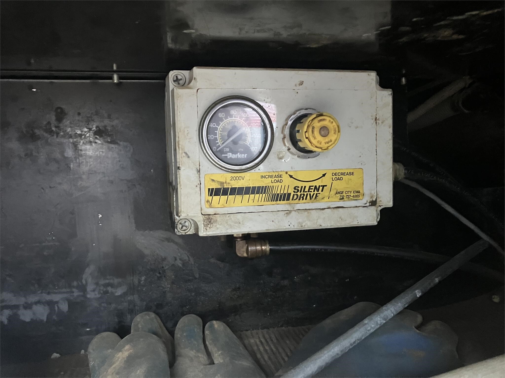 2000 Kenworth W900 Semi Trucks/Trailer