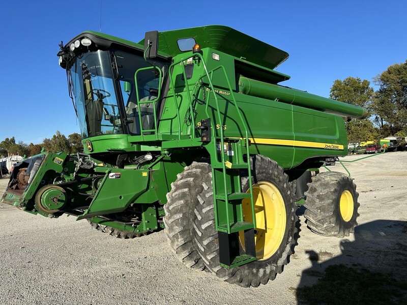 サボテンダー 2011 John Deere 9670 STS Combine Harvester (Inoperable) in