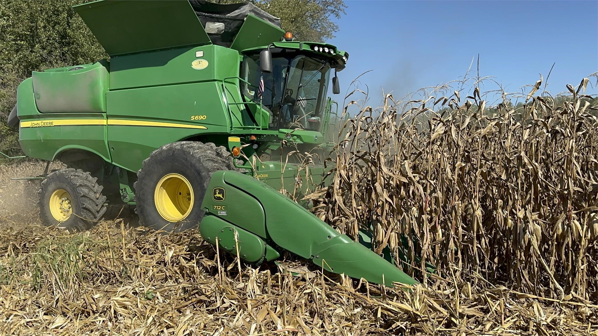 2012 John Deere S690 Combine