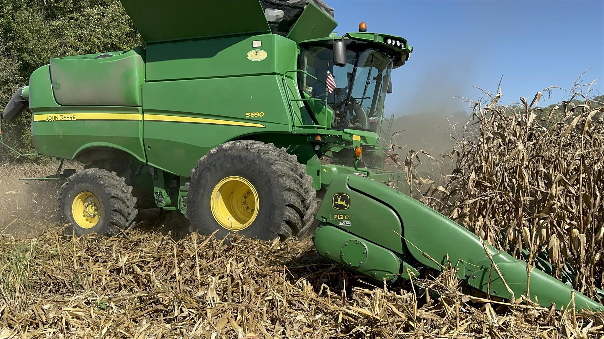 2012 John Deere S690 Combine