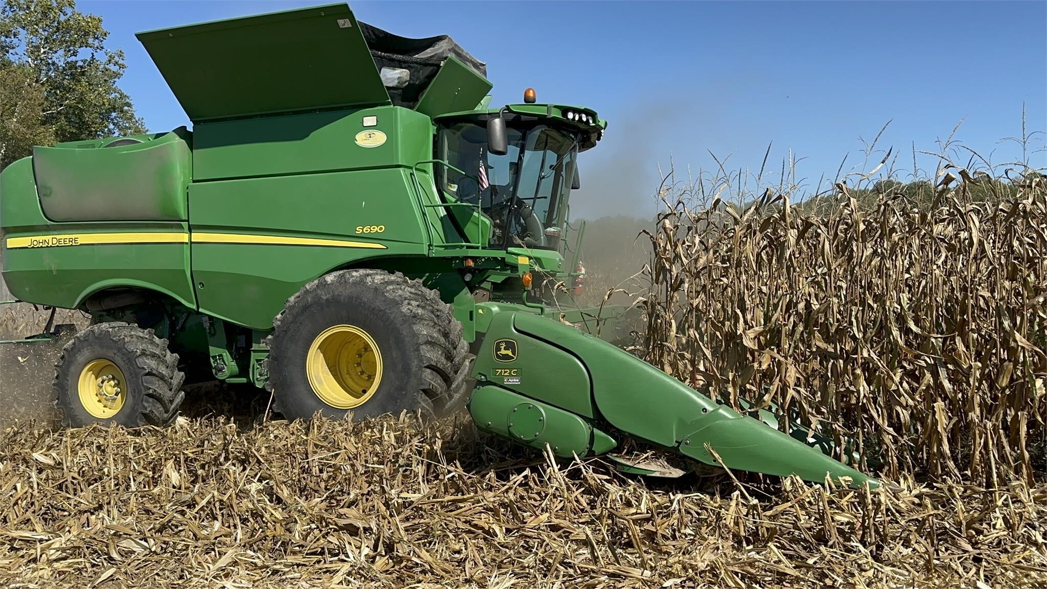 2012 John Deere S690 Combine