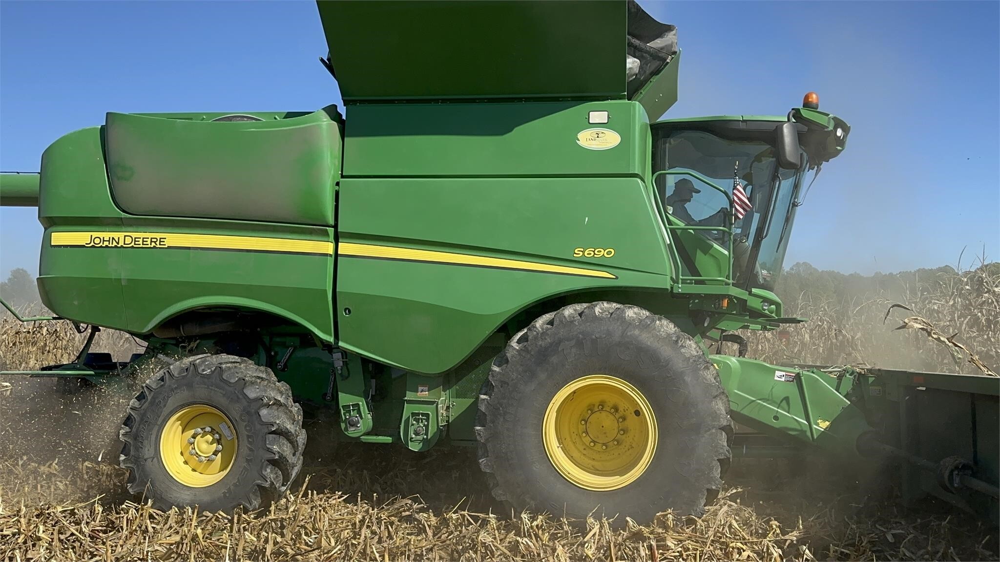 2012 John Deere S690 Combine