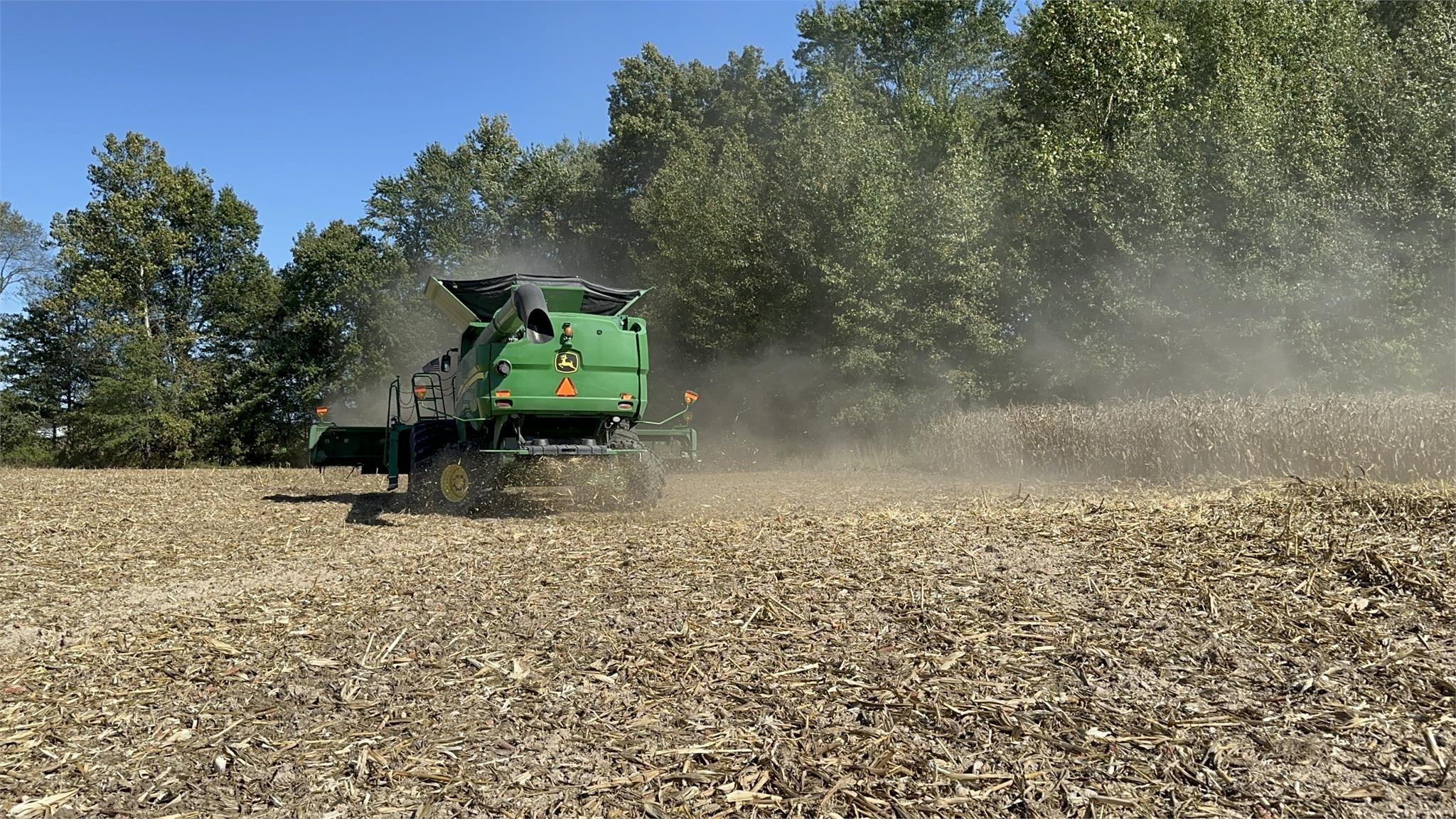 2012 John Deere S690 Combine