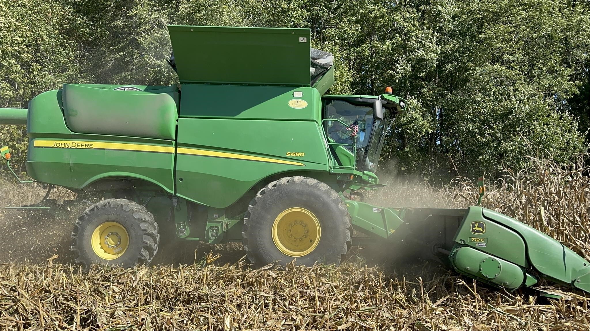 2012 John Deere S690 Combine