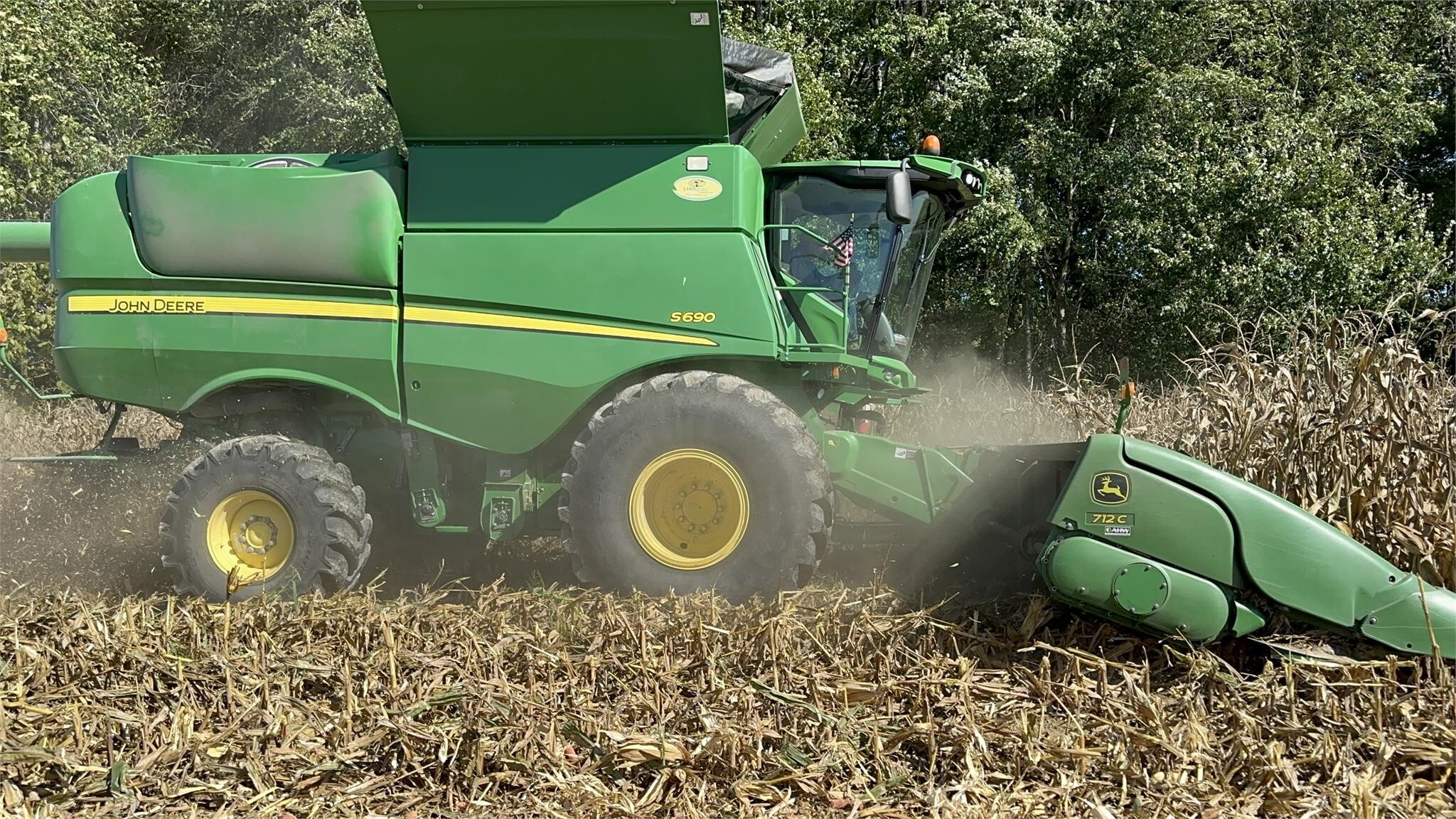 2012 John Deere S690 Combine