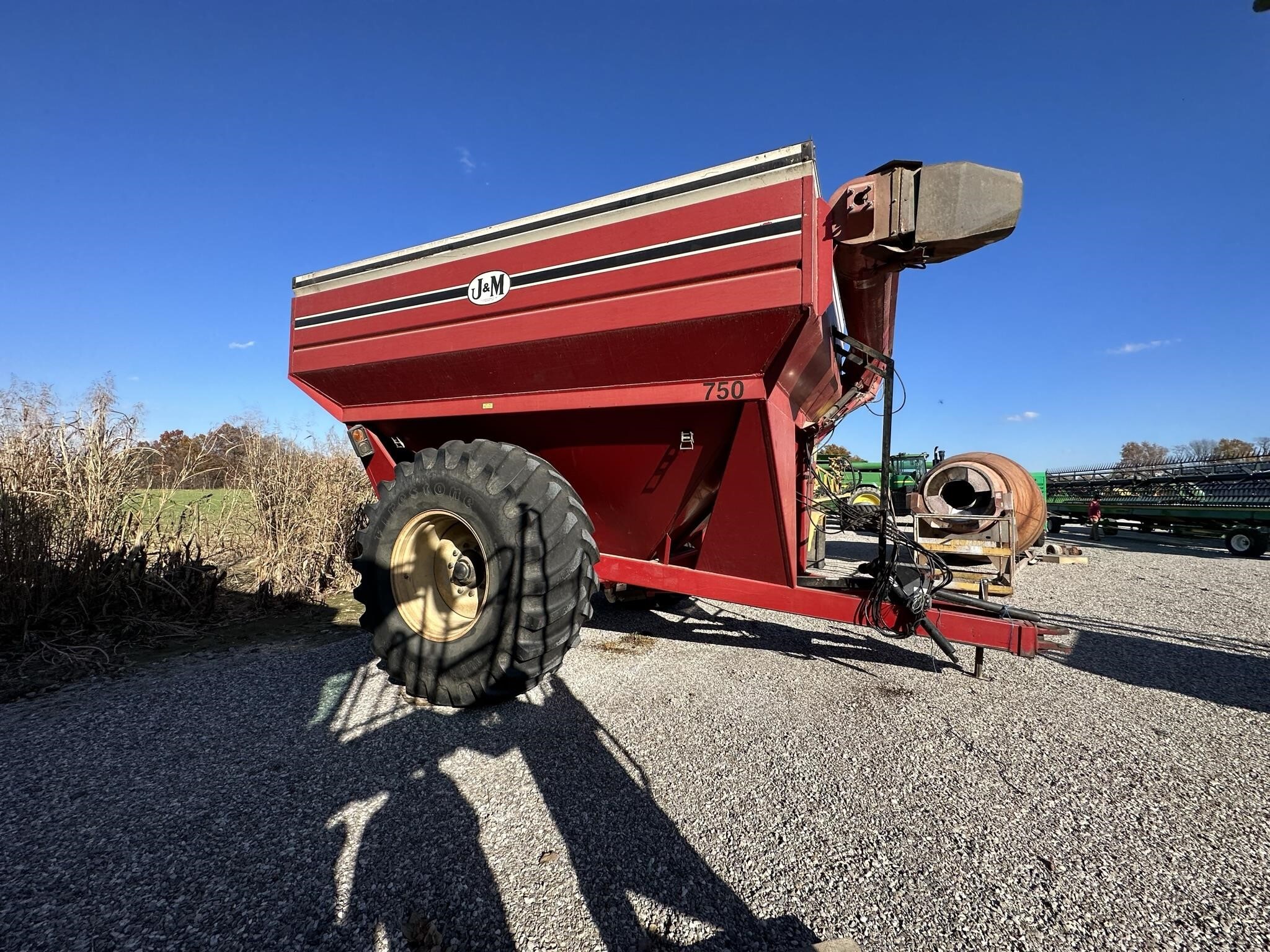  J&M 750-14 Grain Cart