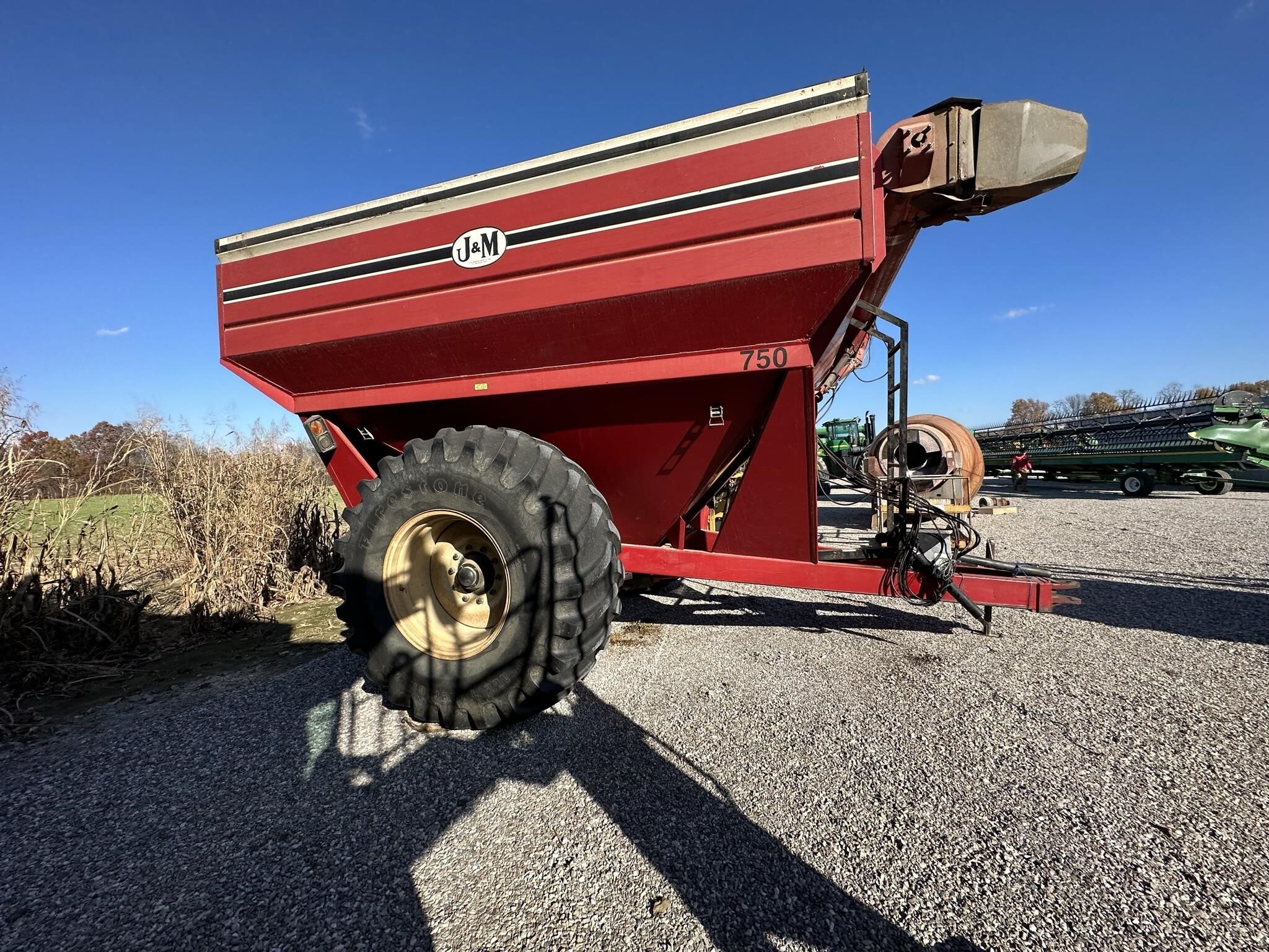  J&M 750-14 Grain Cart